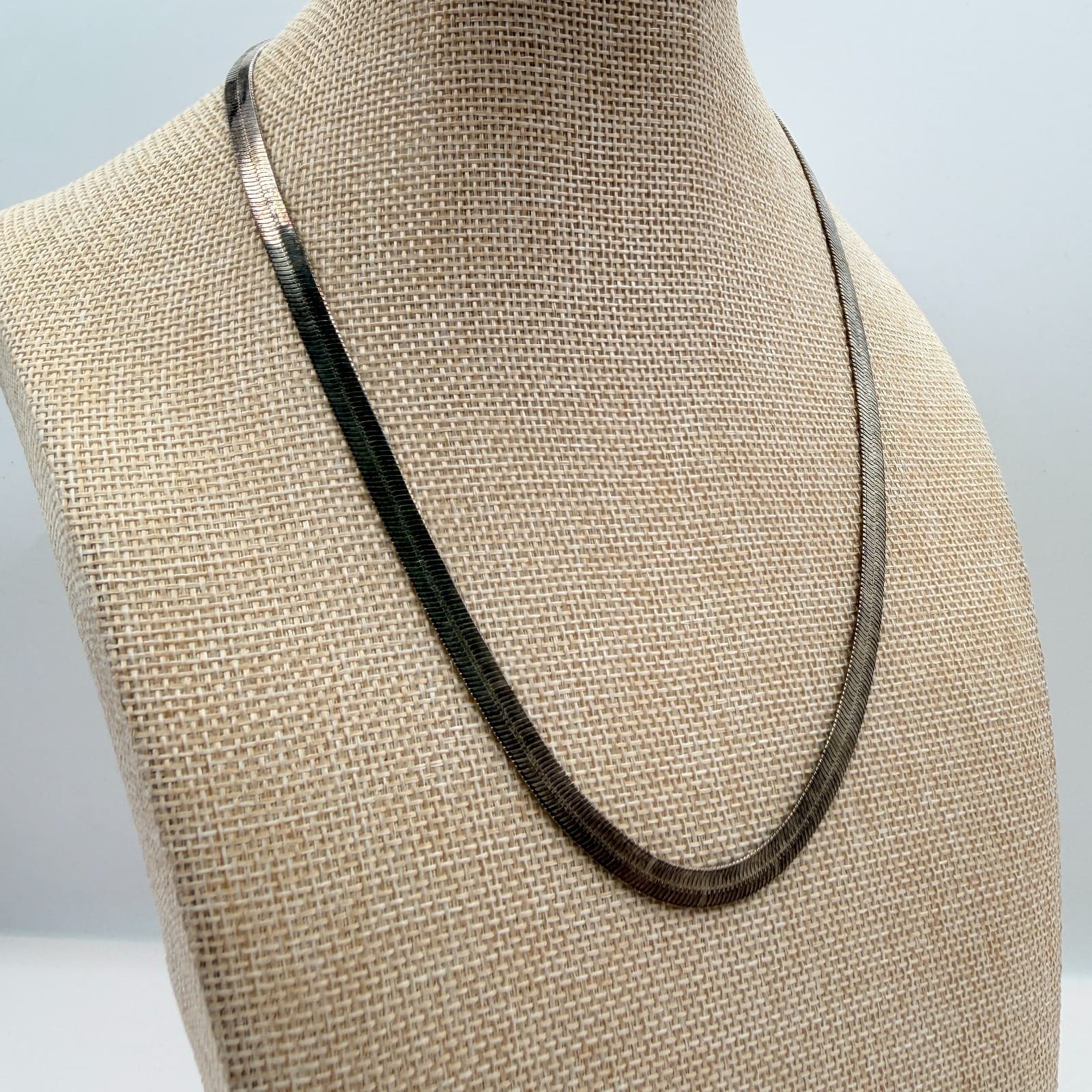 Vintage 80s Silver Tone Herringbone Snake Chain Necklace Korea Flat Link Jewelry - Thumbnail 6