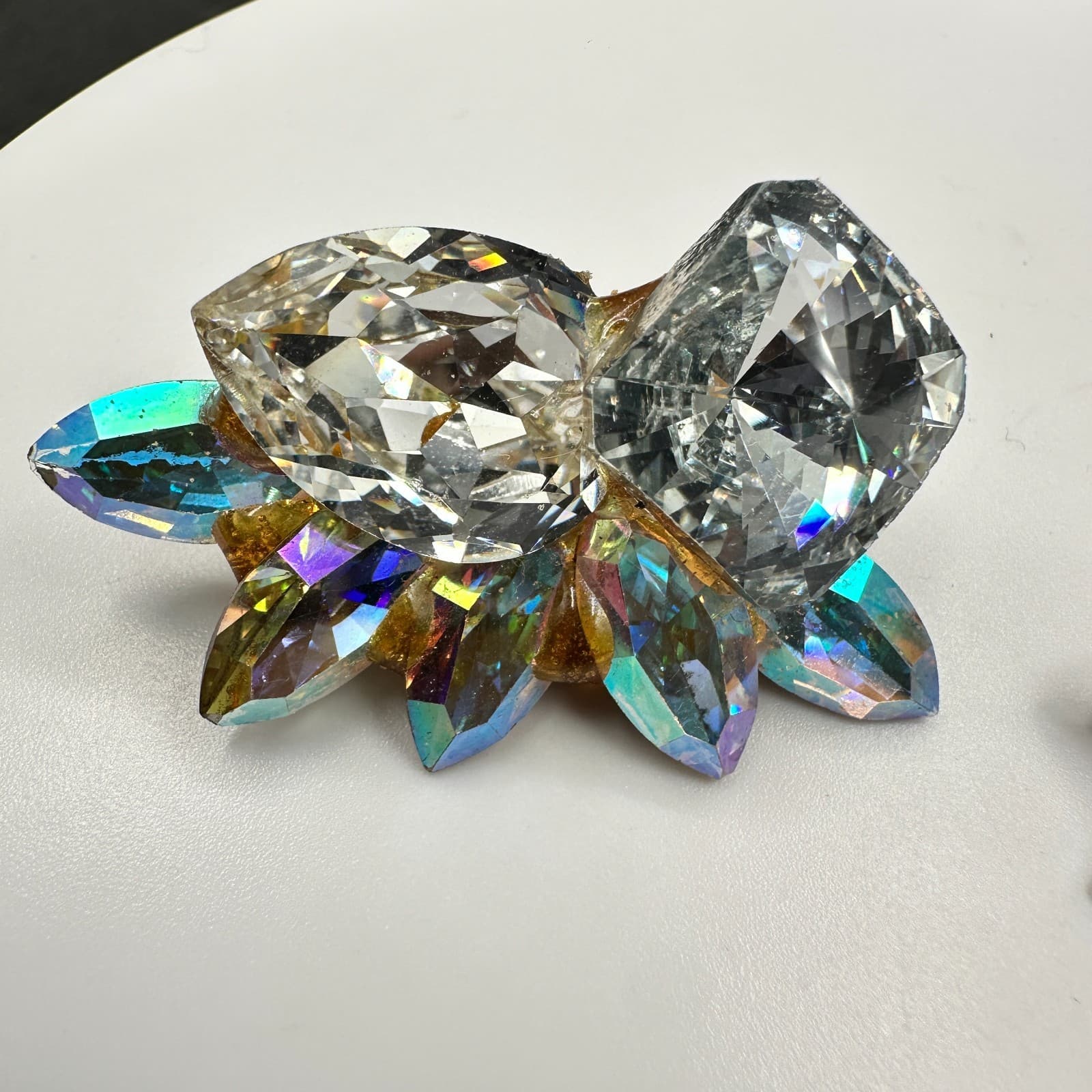 Vintage Handmade Women's Clear Crystal Clip On Beauty Fashion Stud Earrings - Thumbnail 4