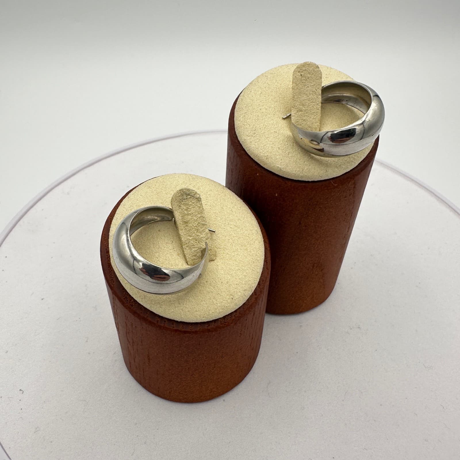 Vintage Silver Tone Chunky Hoop Earrings Thick Retro Minimalist 90s Style - Image 1