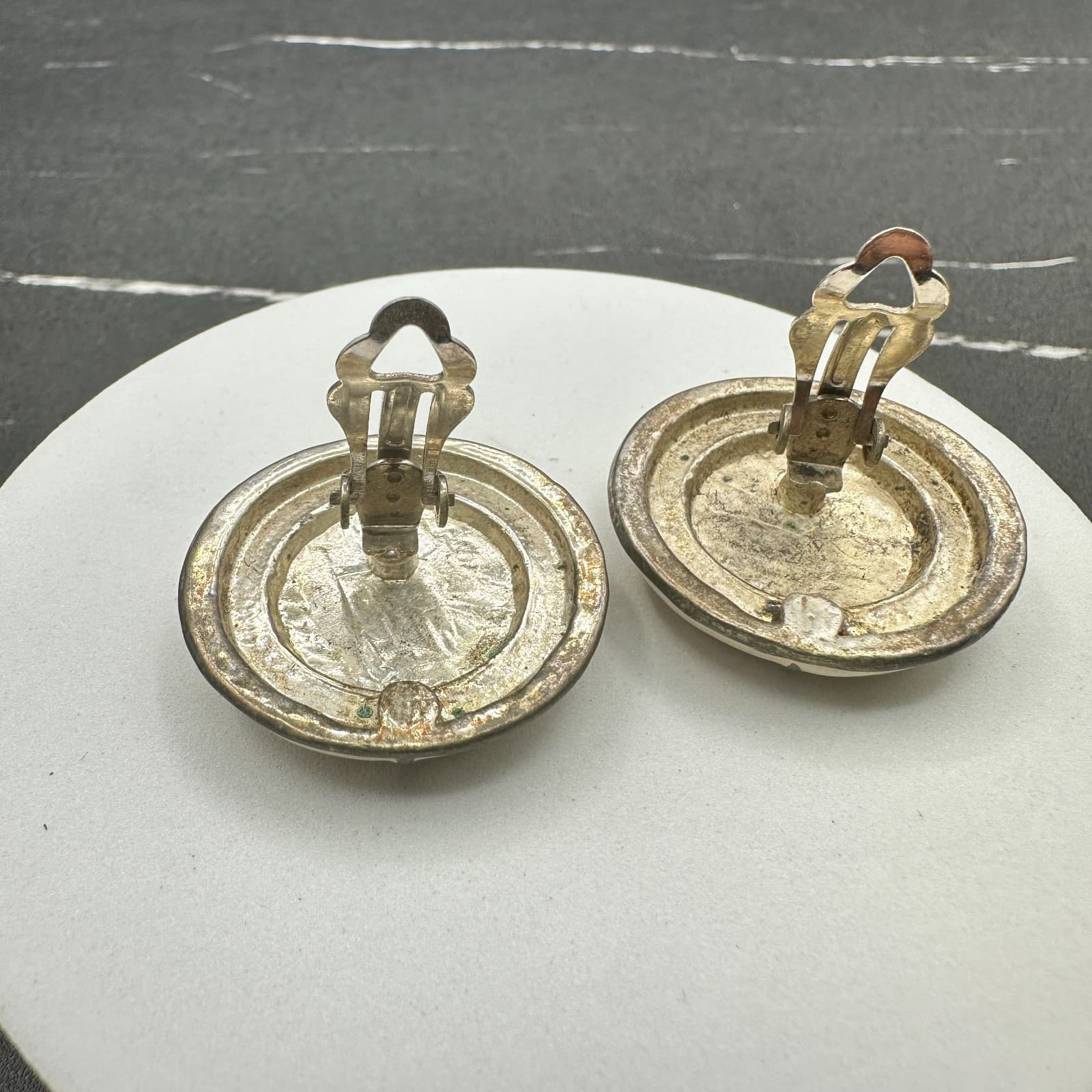 Vintage Handmade Women's Beige Anchor Enamel Clip On Fashion Stud Earrings - Thumbnail 6