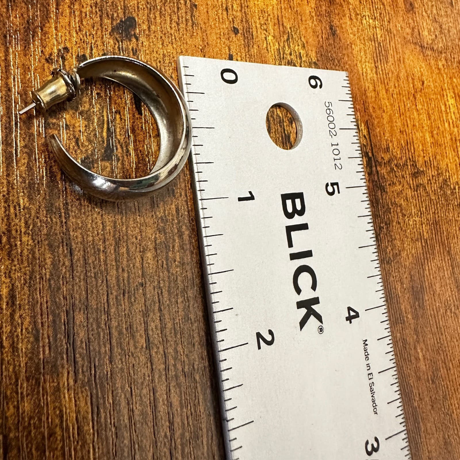 Vintage Silver Tone Chunky Hoop Earrings Thick Retro Minimalist 90s Style - Thumbnail 4