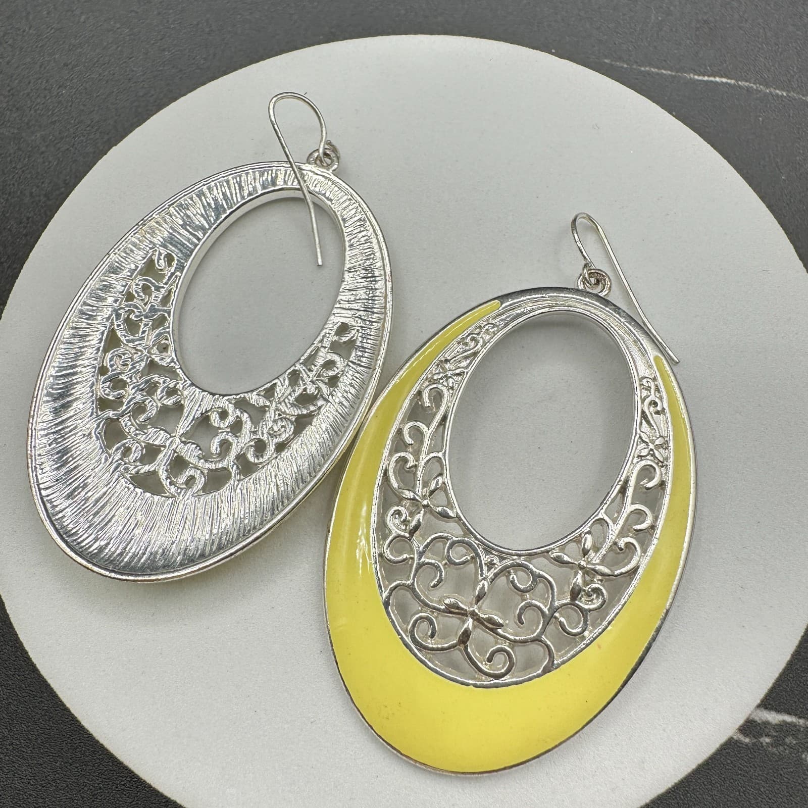 Vintage Women's Silver Tone Orchard Bliss Yellow Beauty Dangle/Drop Earrings - Thumbnail 9