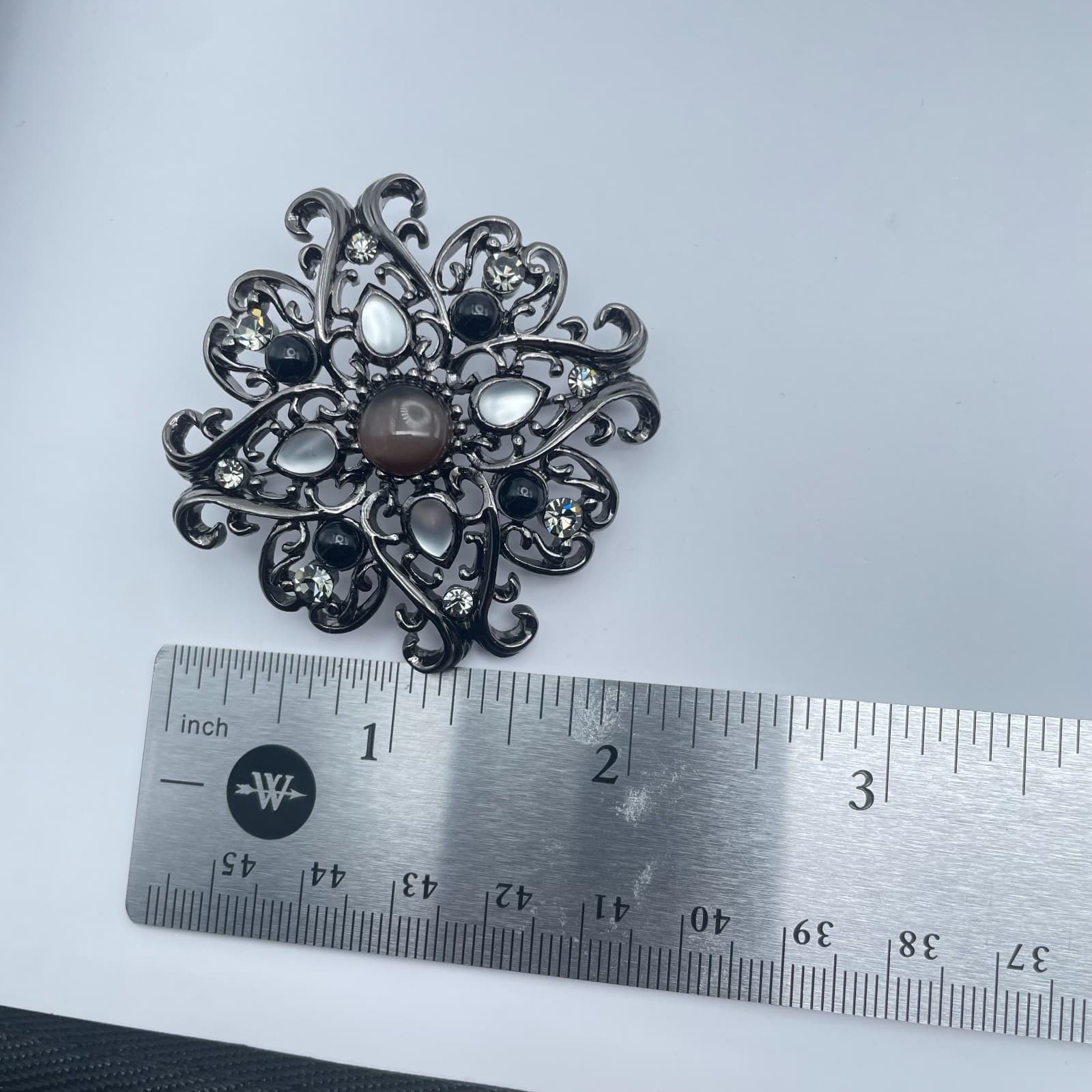 Vintage 80s Gunmetal Tone Filigree Floral Brooch Pin Clear Rhinestone Jewelry - Thumbnail 9