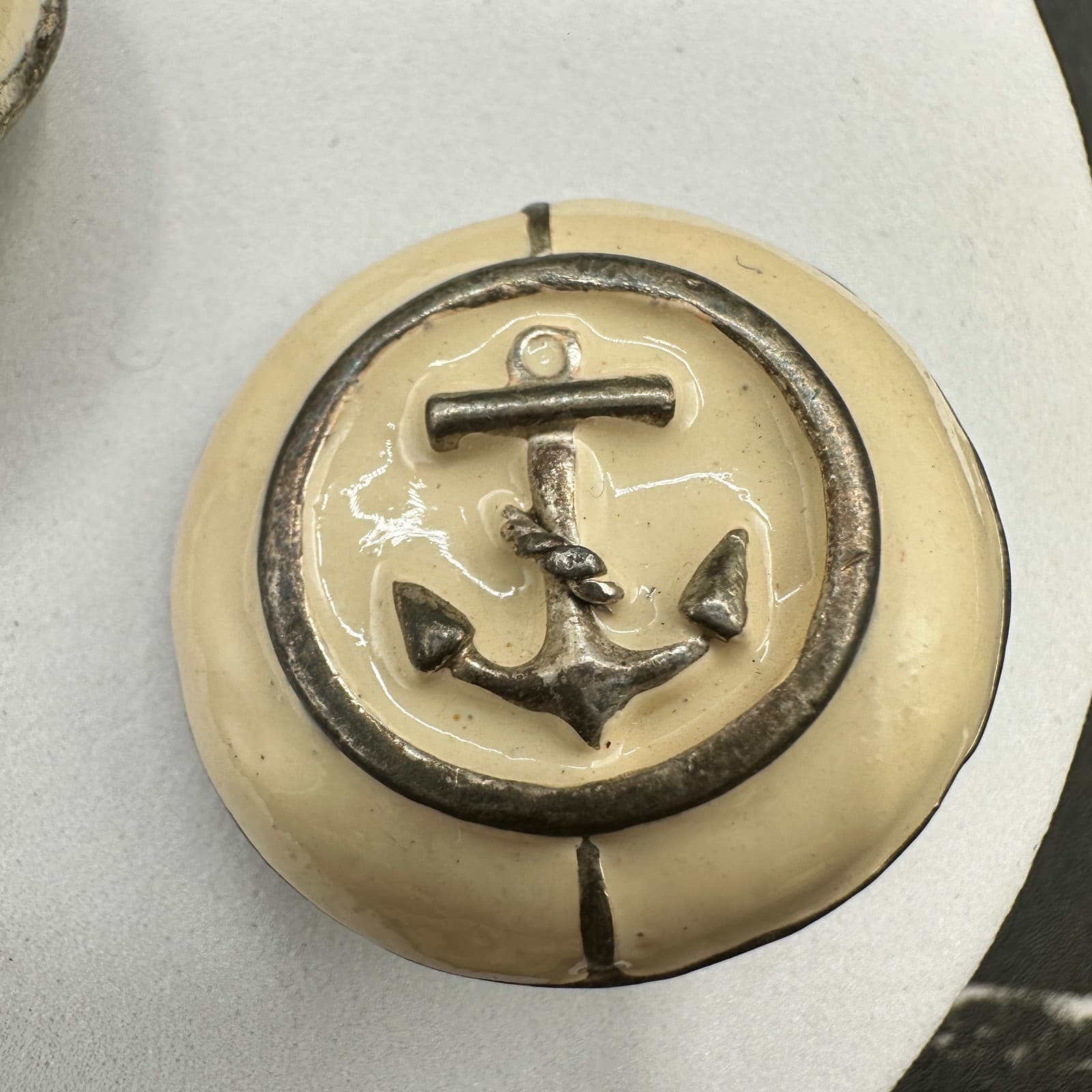 Vintage Handmade Women's Beige Anchor Enamel Clip On Fashion Stud Earrings - Thumbnail 2