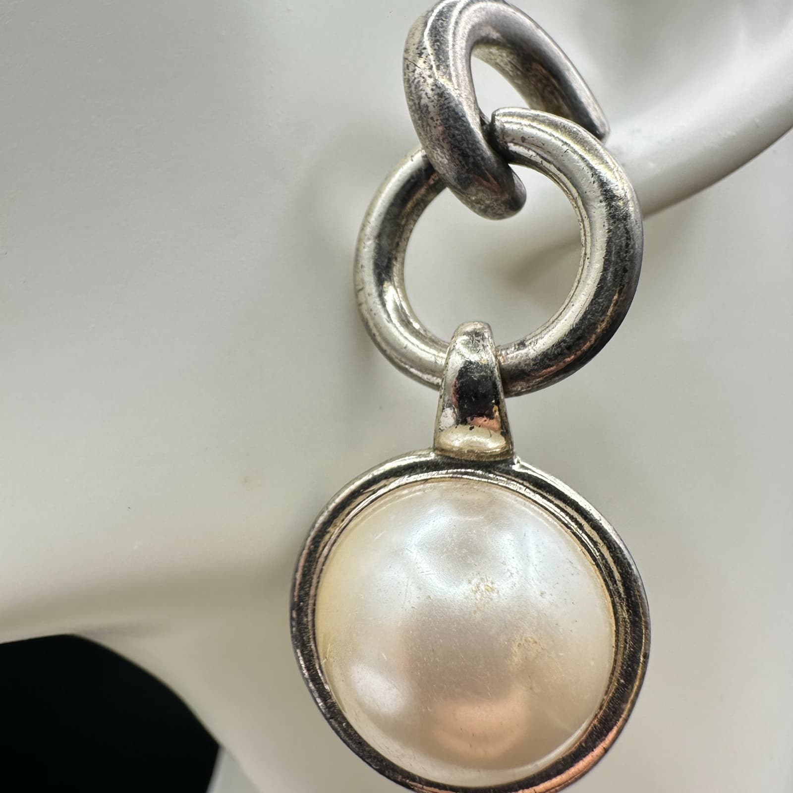 Vintage Women's Silver Tone Pearl Single Stone Collet Surround Dangle Earrings - Thumbnail 5