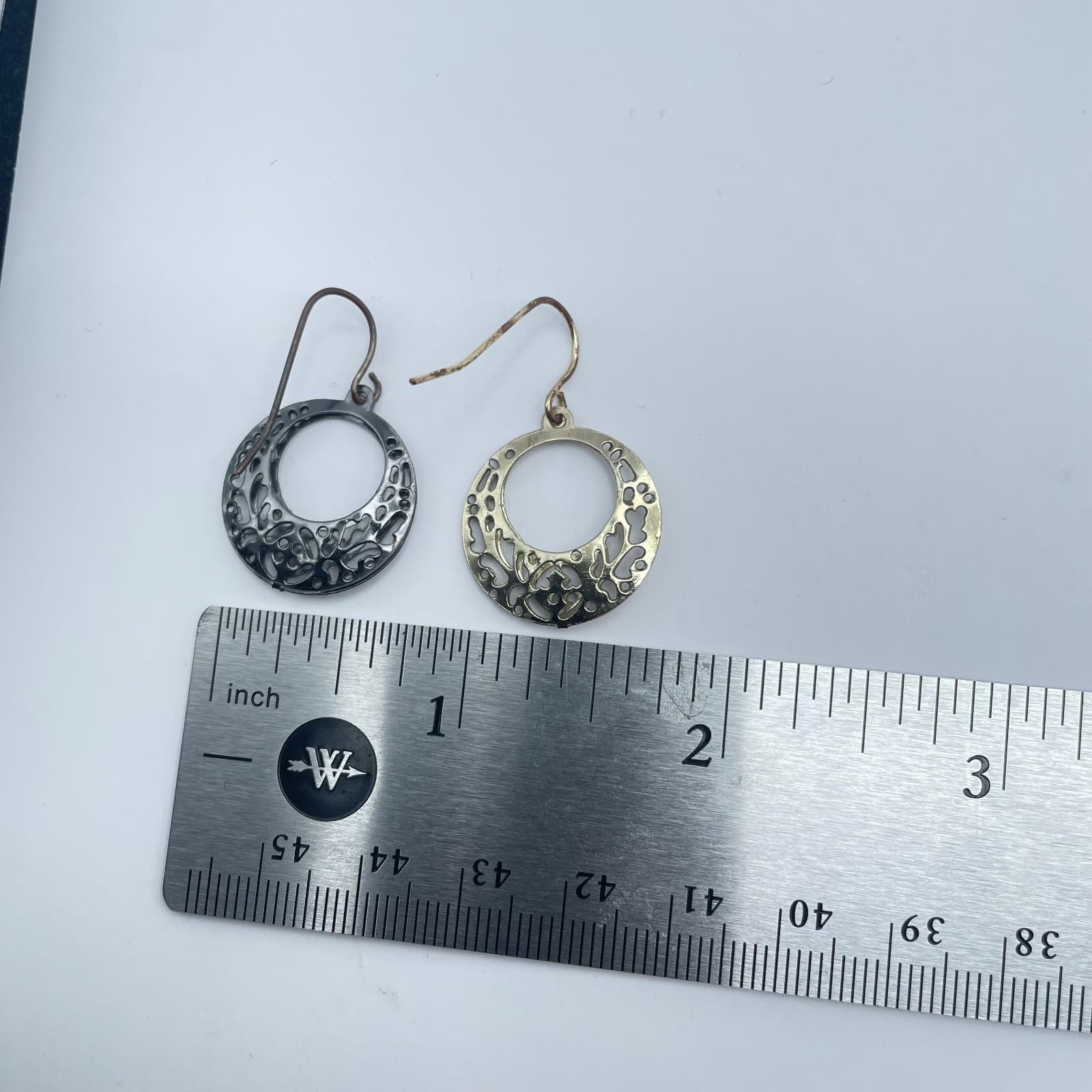 Vintage 90s Openwork Filigree Heart Silver/Gold Tone Dangle Earrings Jewelry - Thumbnail 7