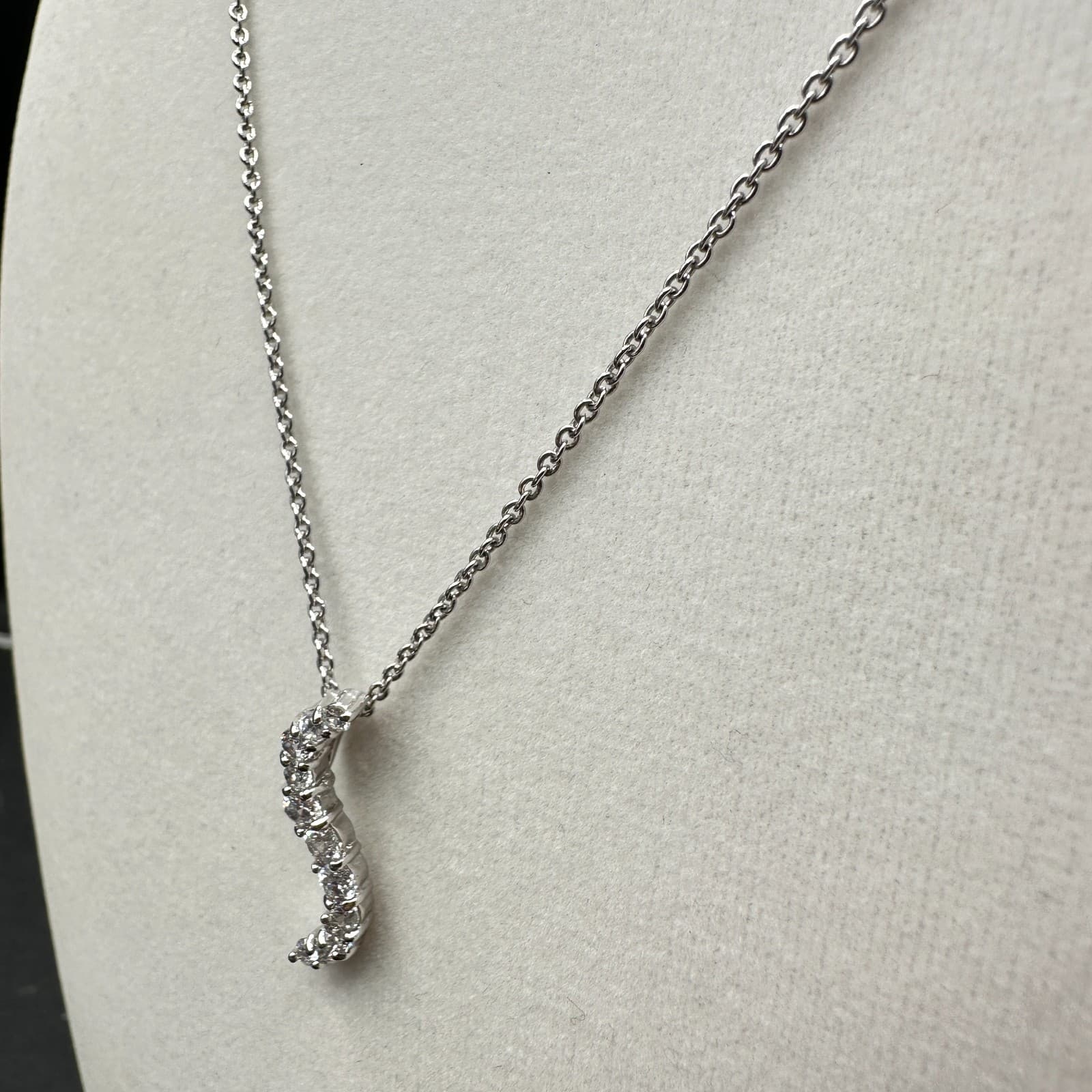 Vintage 18K Gold Plated Journey Style Curved Rhinestone Pendant Necklace S Shape - Thumbnail 4