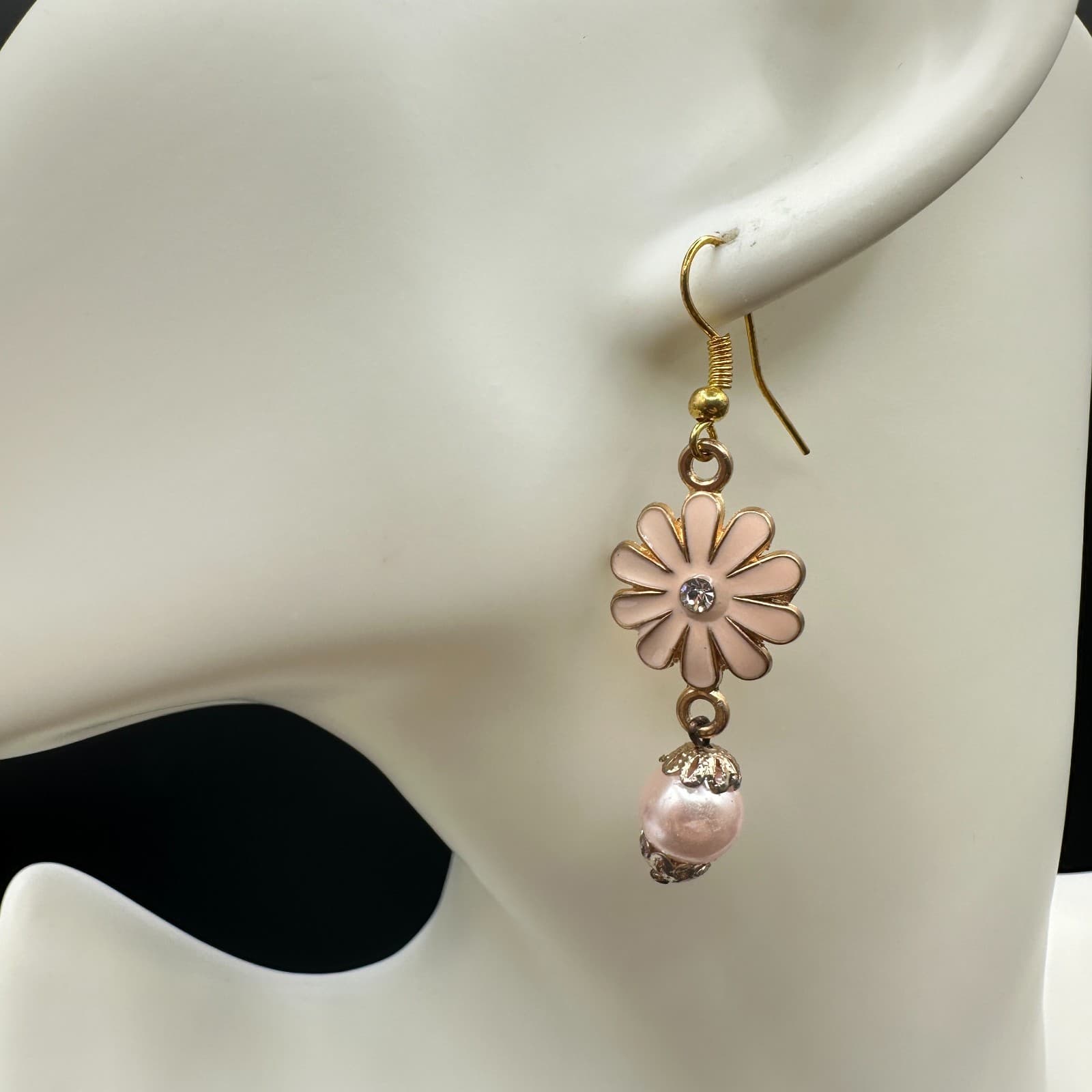 Vintage Women's Gold Tone Pink Bead Glass Stone Beauty Dangle/Drop Earrings - Thumbnail 2
