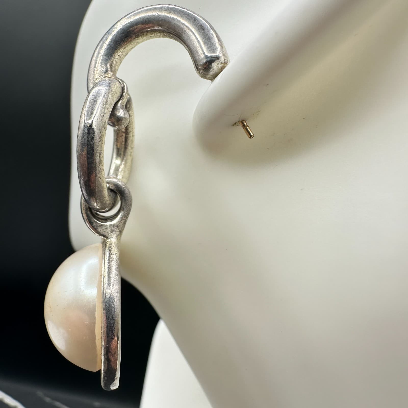 Vintage Women's Silver Tone Pearl Single Stone Collet Surround Dangle Earrings - Thumbnail 7