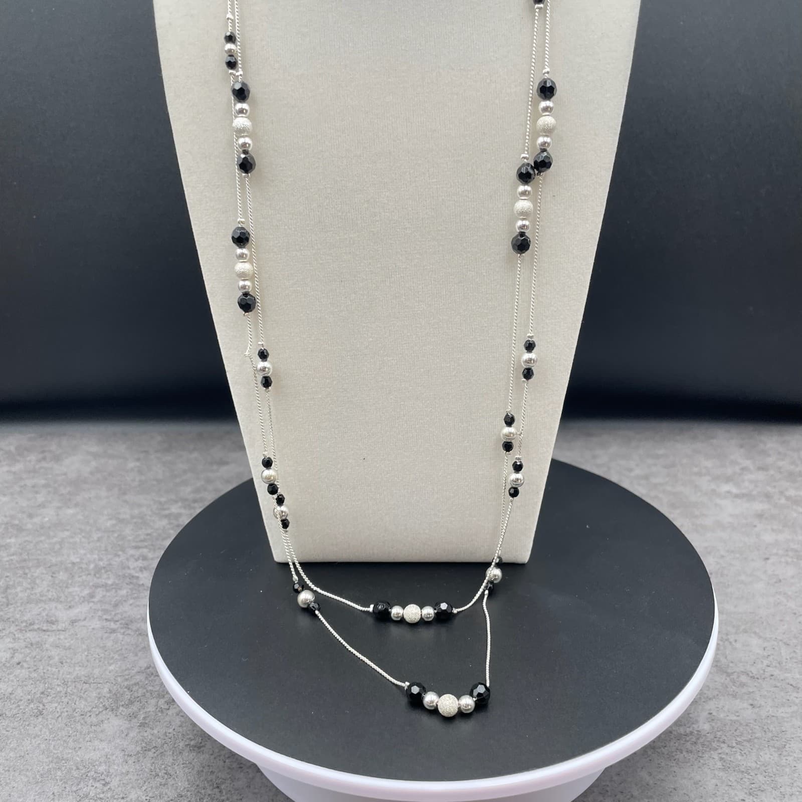 Cultured Silver-Tone Chain Black Onyx Beaded Double Stranded Sautoir Necklace - Thumbnail 3