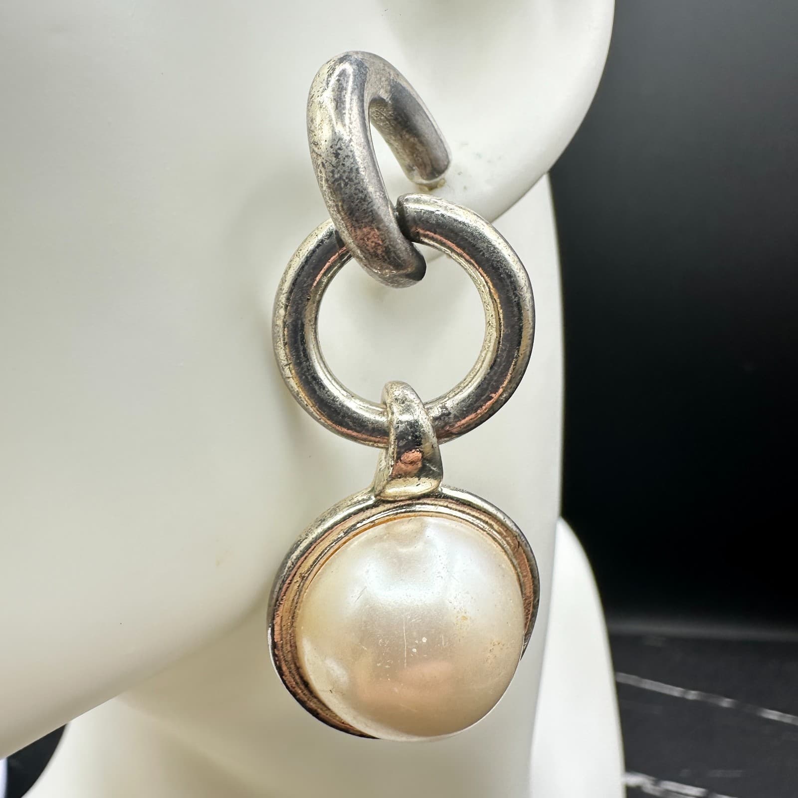 Vintage Women's Silver Tone Pearl Single Stone Collet Surround Dangle Earrings - Thumbnail 8