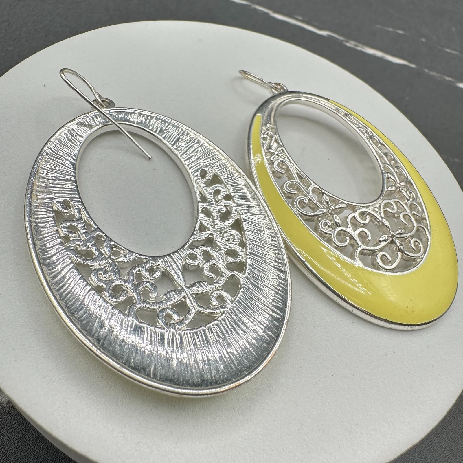 Vintage Women's Silver Tone Orchard Bliss Yellow Beauty Dangle/Drop Earrings - Thumbnail 10