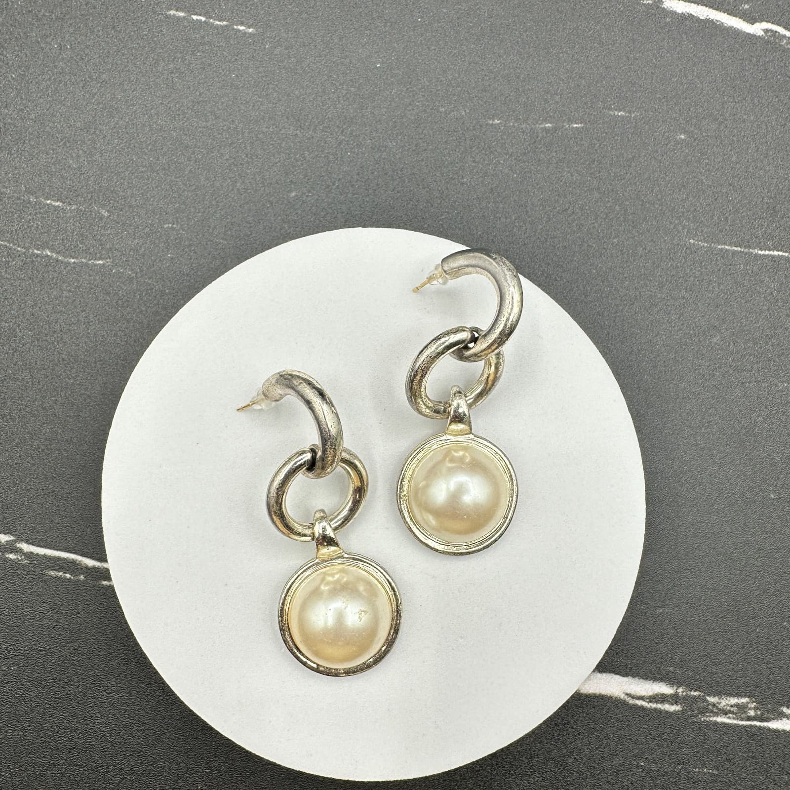 Vintage Women's Silver Tone Pearl Single Stone Collet Surround Dangle Earrings - Thumbnail 9