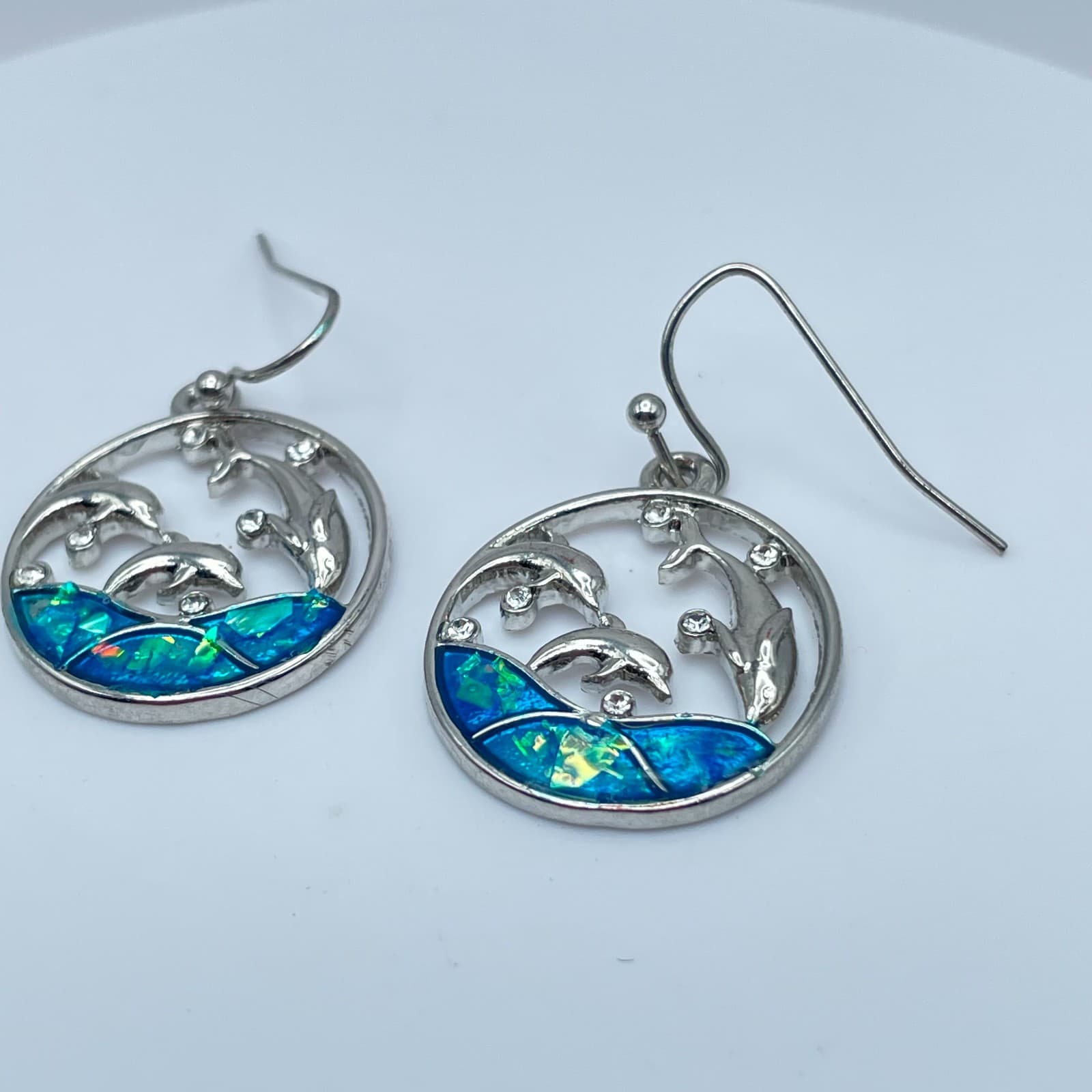Vintage 90s Silver Tone Dolphin Earrings Blue Faux Opal Sea Life Ocean Earrings - Thumbnail 2