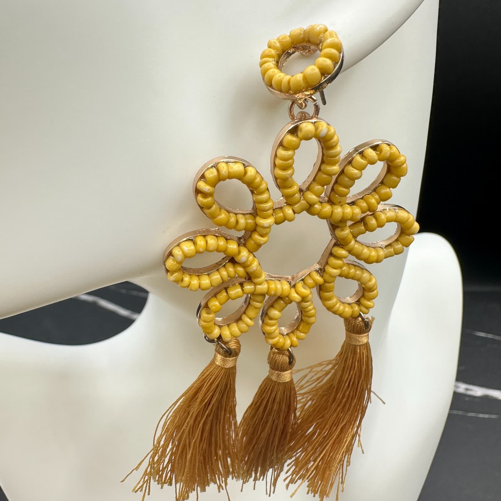 Vintage Women's Yellow Beaded Flower Statement Tassel Beauty Dangle Earrings - Thumbnail 4