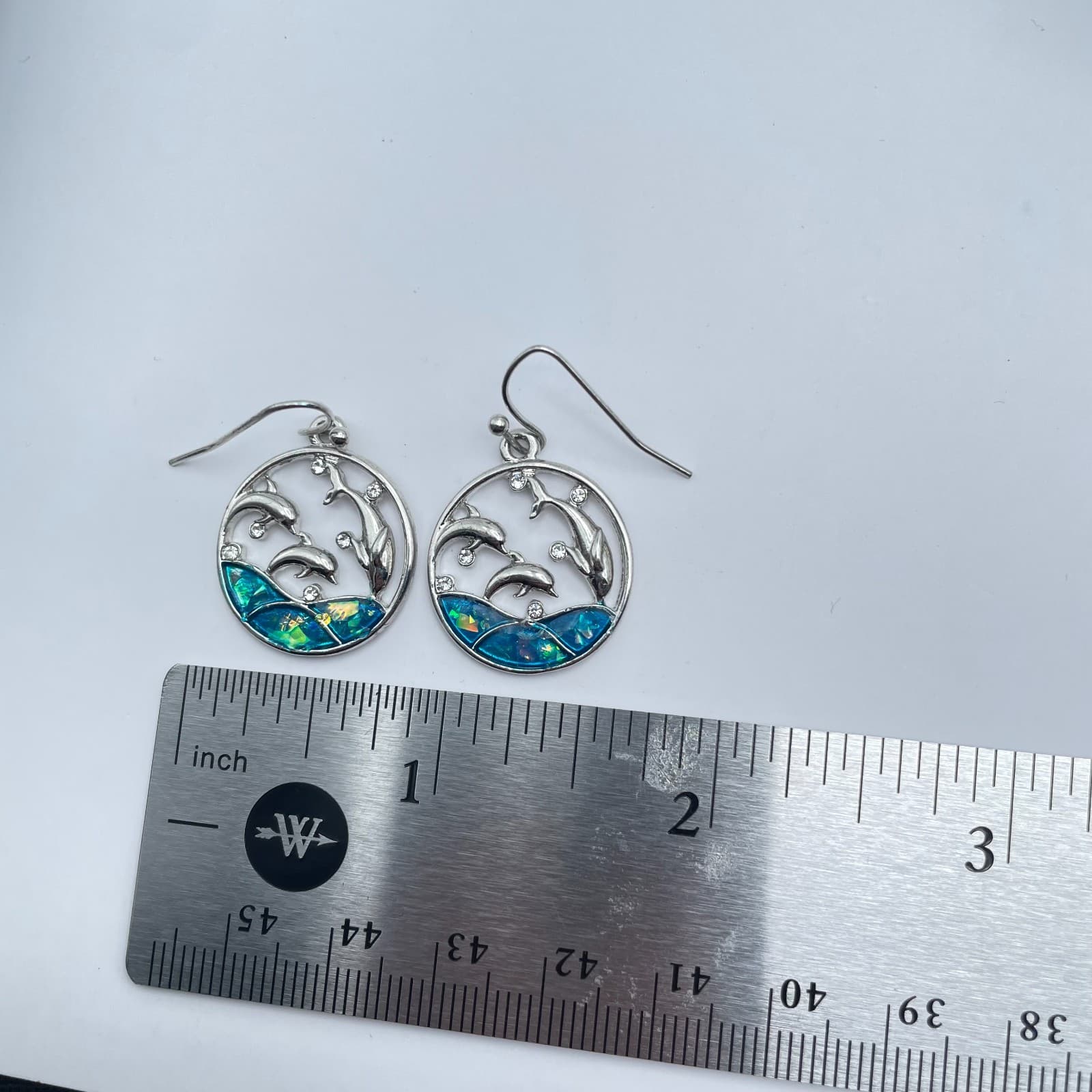 Vintage 90s Silver Tone Dolphin Earrings Blue Faux Opal Sea Life Ocean Earrings - Thumbnail 7
