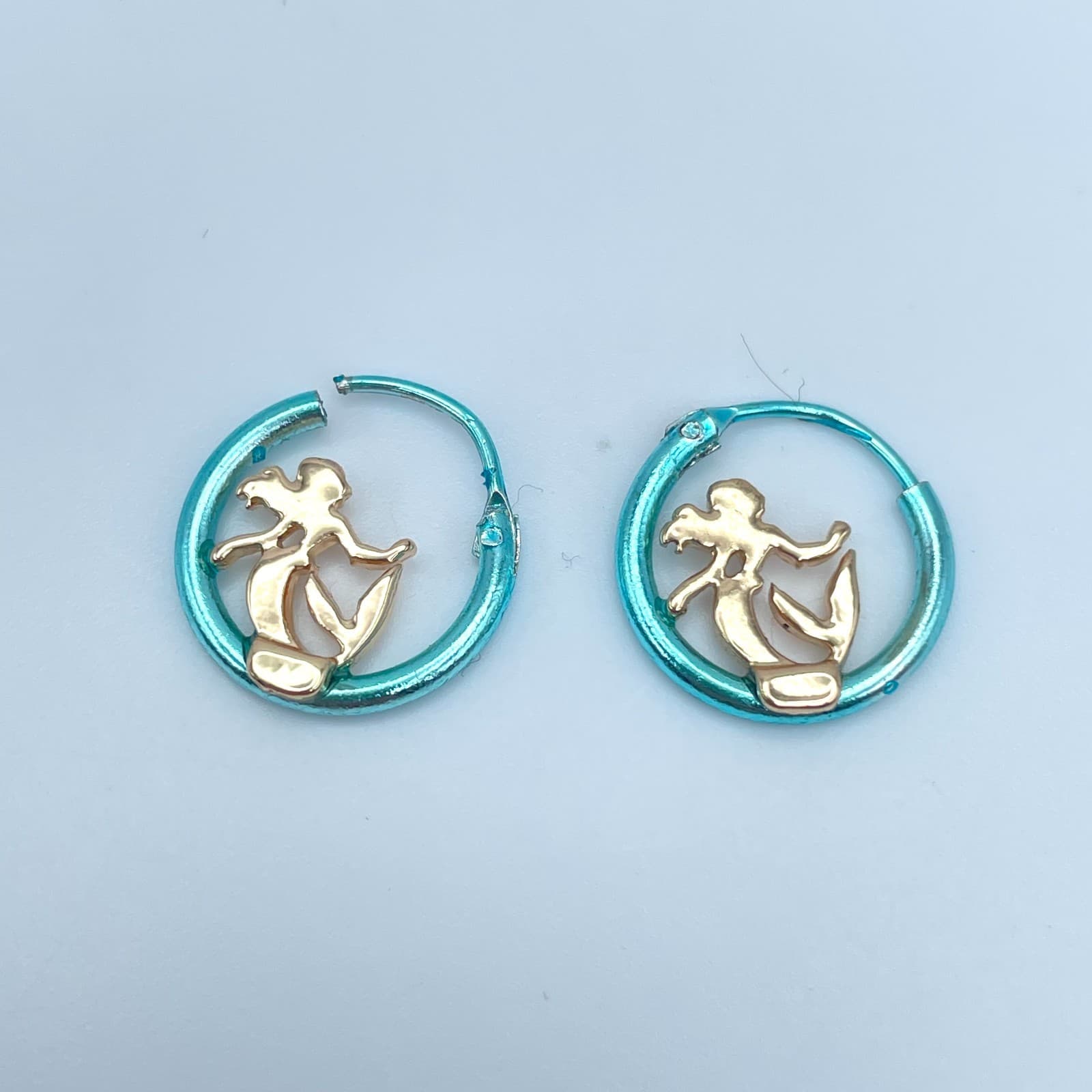 Vintage Y2K Gold Tone Blue Mermaid Hoop & Seashell Hoop Stud Earrings Set - Thumbnail 2