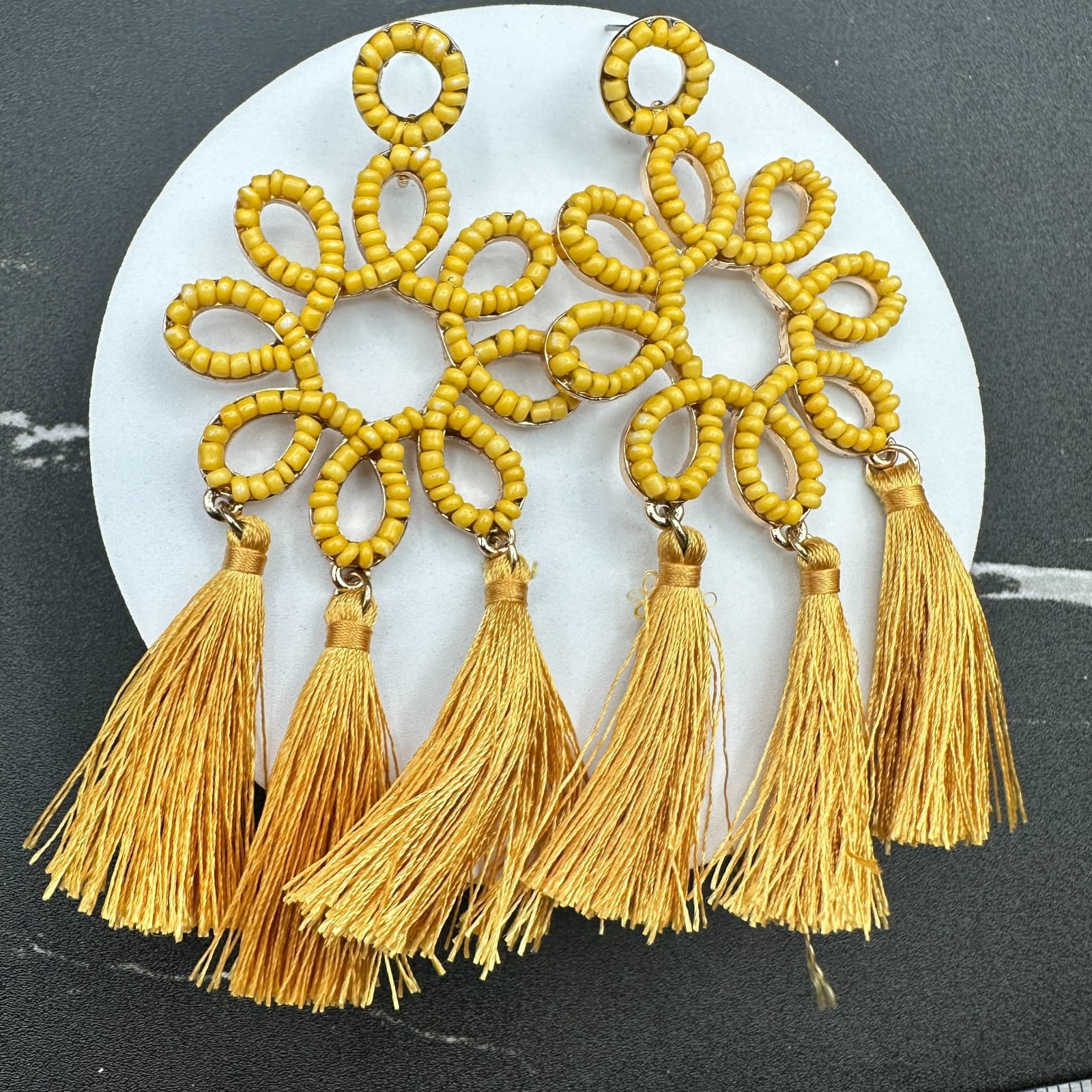 Vintage Women's Yellow Beaded Flower Statement Tassel Beauty Dangle Earrings - Image 1