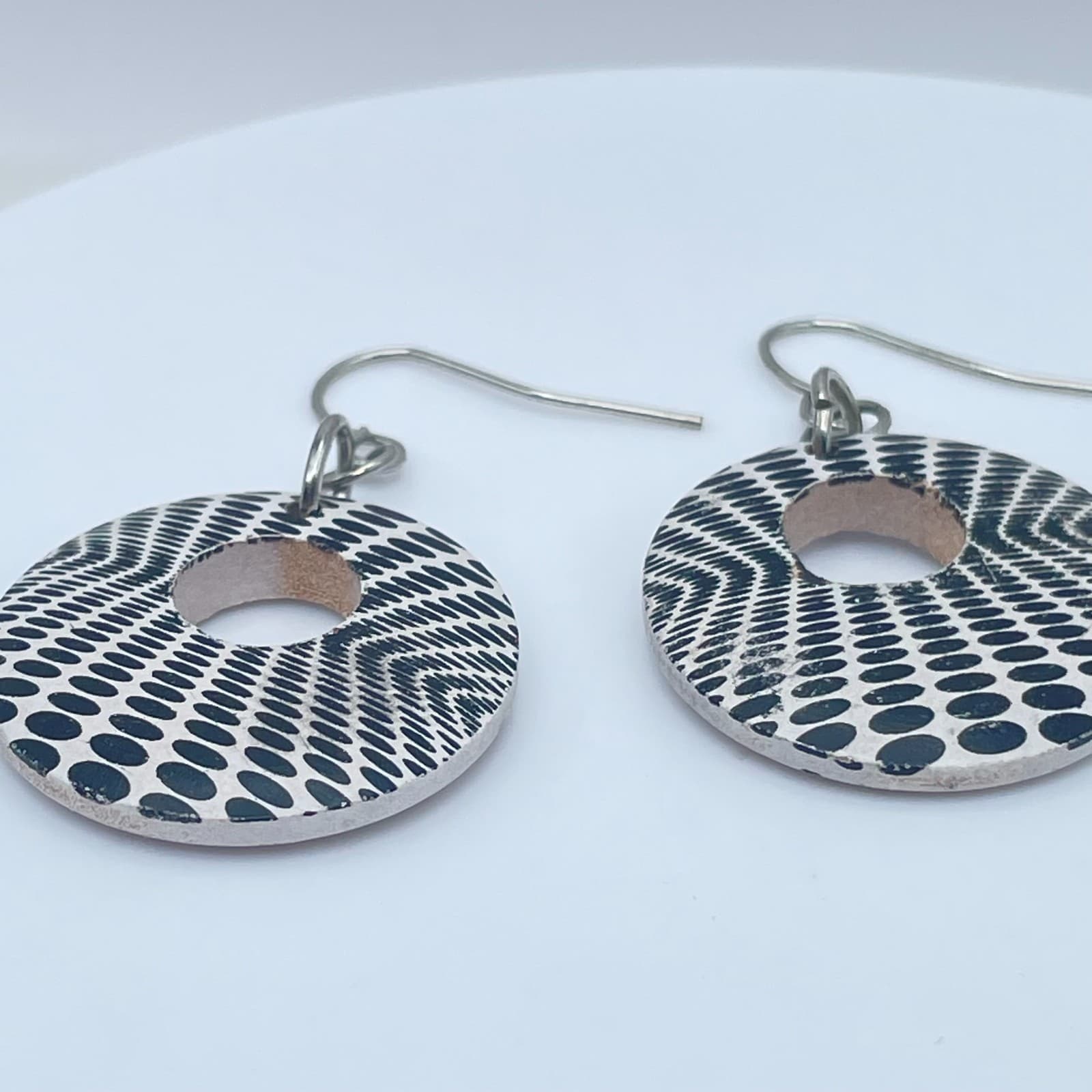 Vintage 90s Op Art Circle Drop Earrings Boho Women's Classic Fashion Jewelry - Thumbnail 4