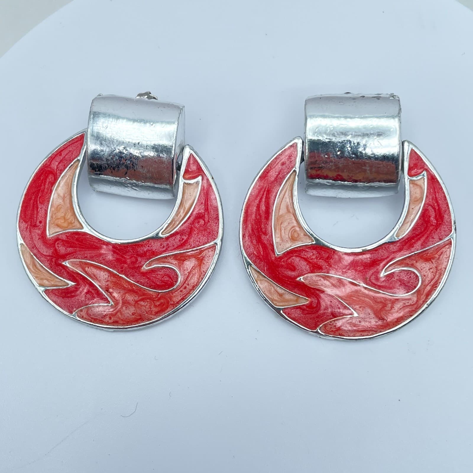 Vintage 80s Red Orange Enamel Door Knocker Clip-On Earrings Silver Tone Jewelry - Thumbnail 3