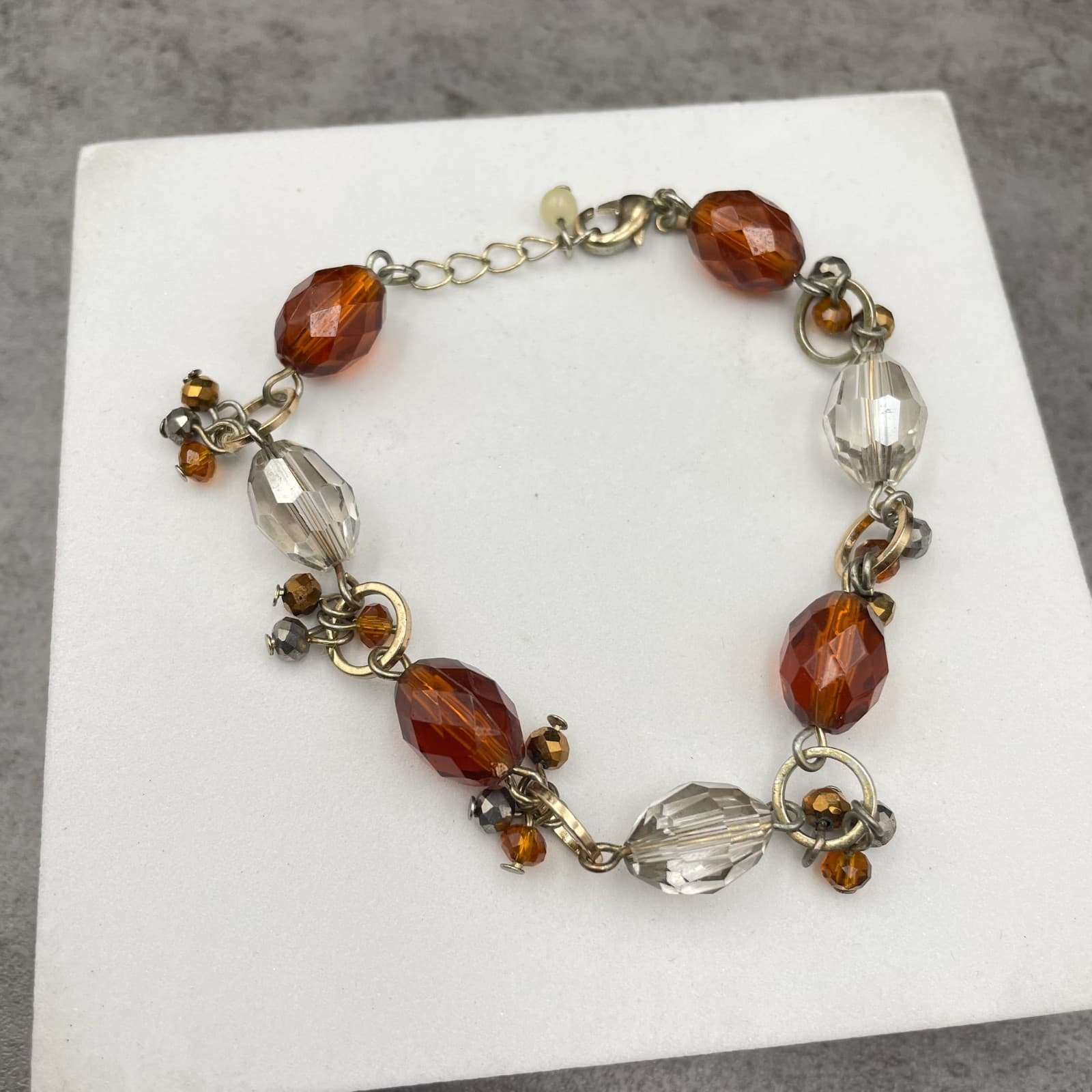Vintage Fitty Silver-Tone Fashion Faceted Amber-Colored Beads Lobster Bracelet - Image 1