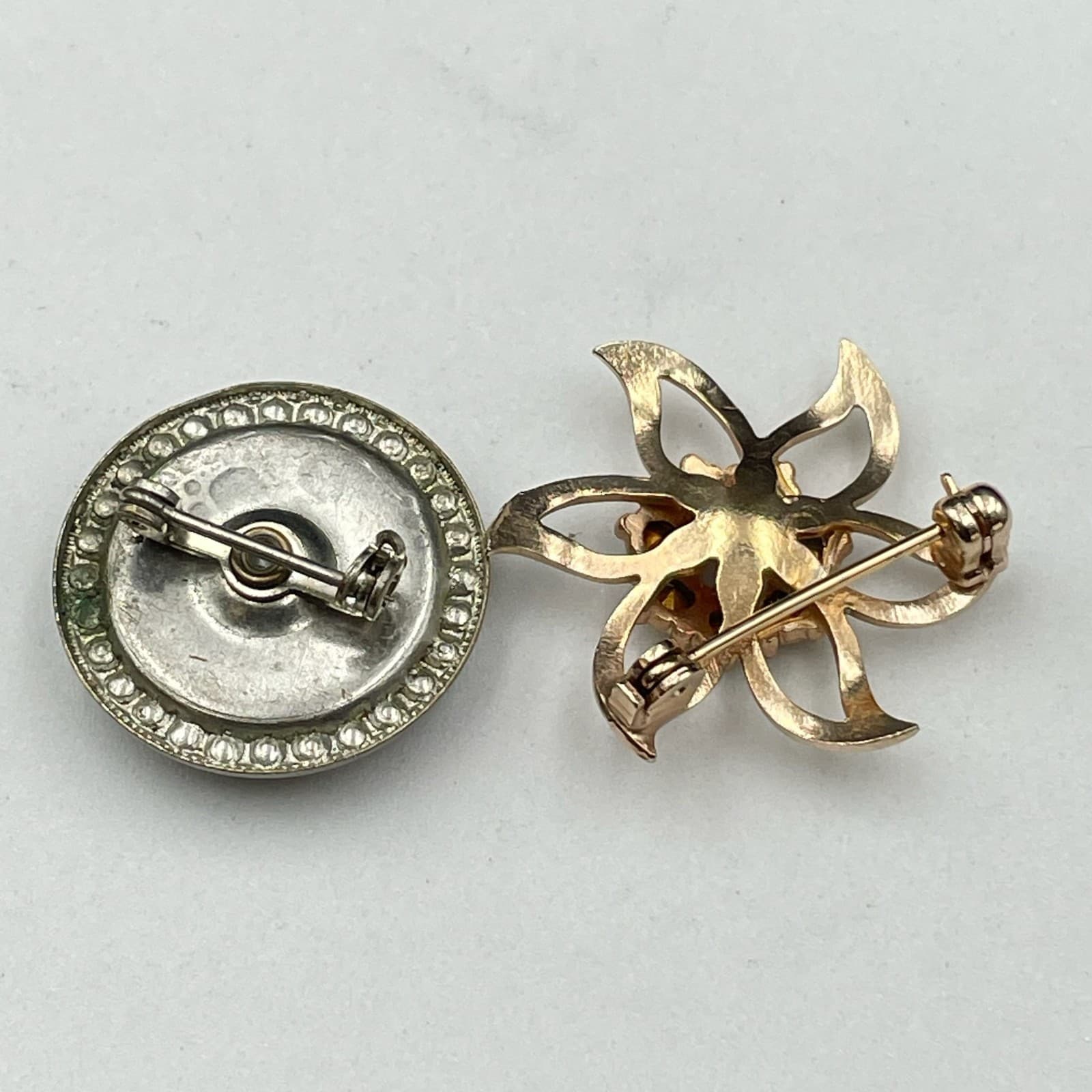 Lot of 2 VTG Gold-Tone Classic Circular Blooming Embellished Flower Brooch Pin - Thumbnail 8