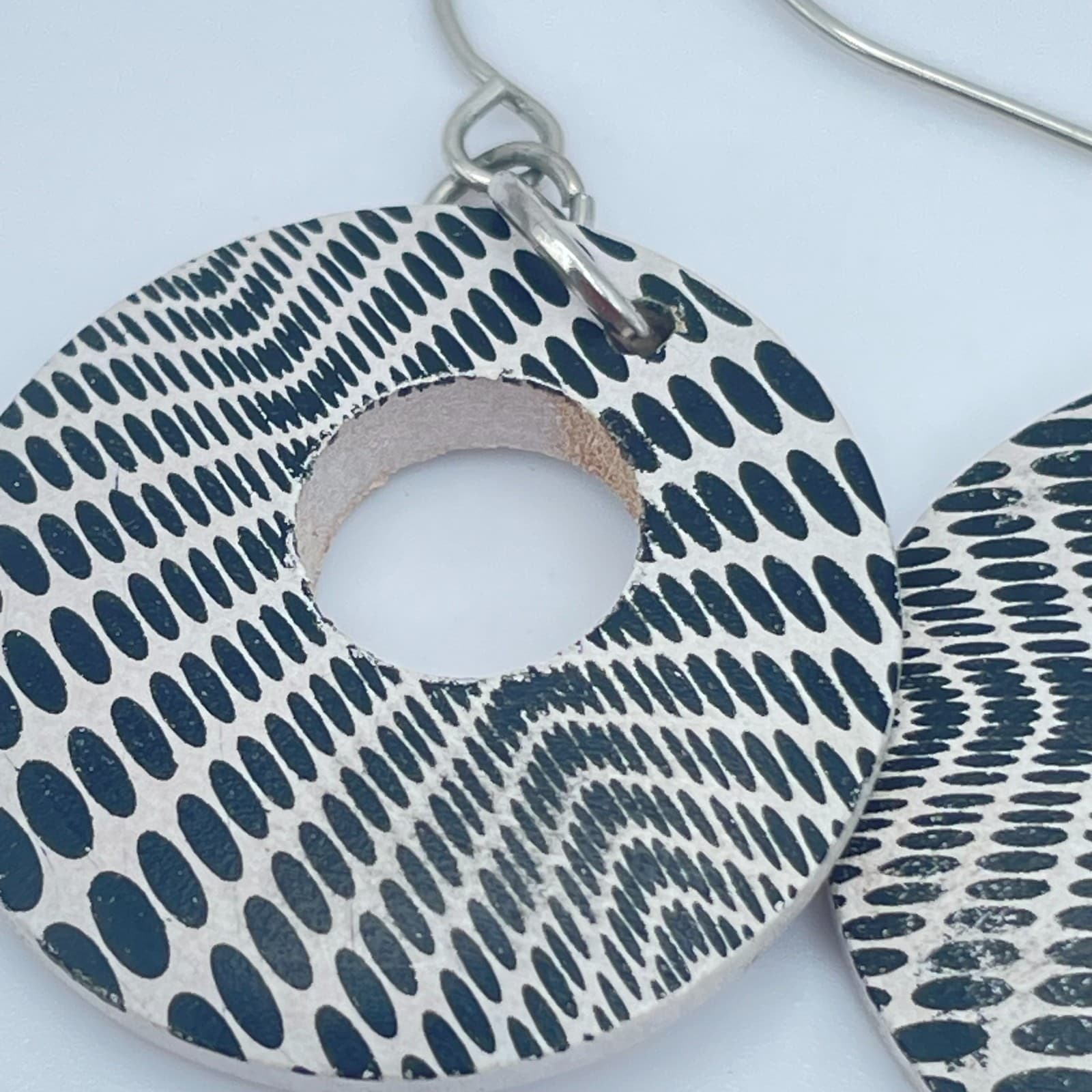 Vintage 90s Op Art Circle Drop Earrings Boho Women's Classic Fashion Jewelry - Thumbnail 8