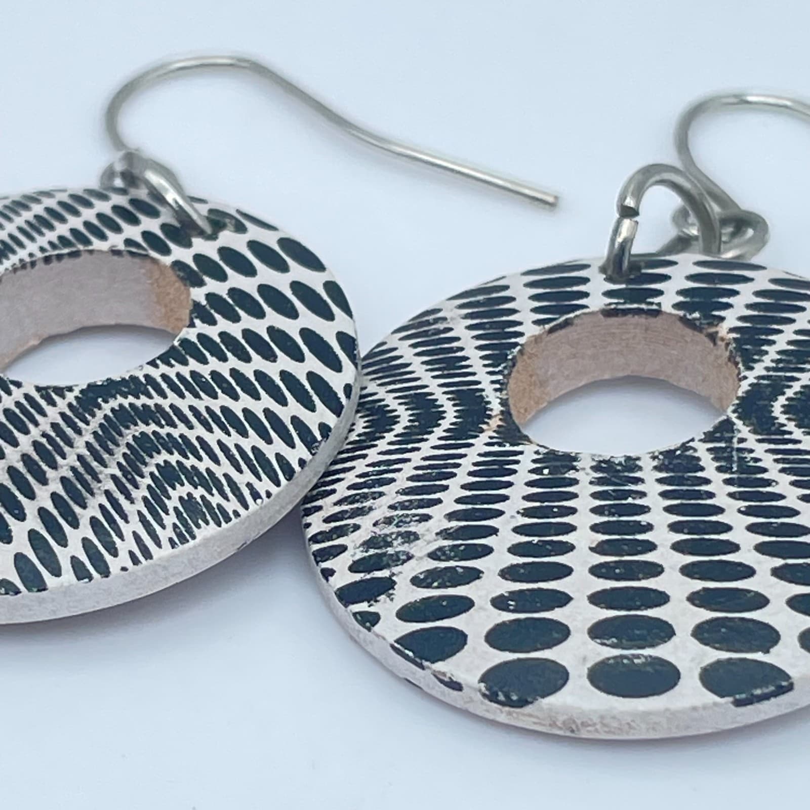 Vintage 90s Op Art Circle Drop Earrings Boho Women's Classic Fashion Jewelry - Thumbnail 6