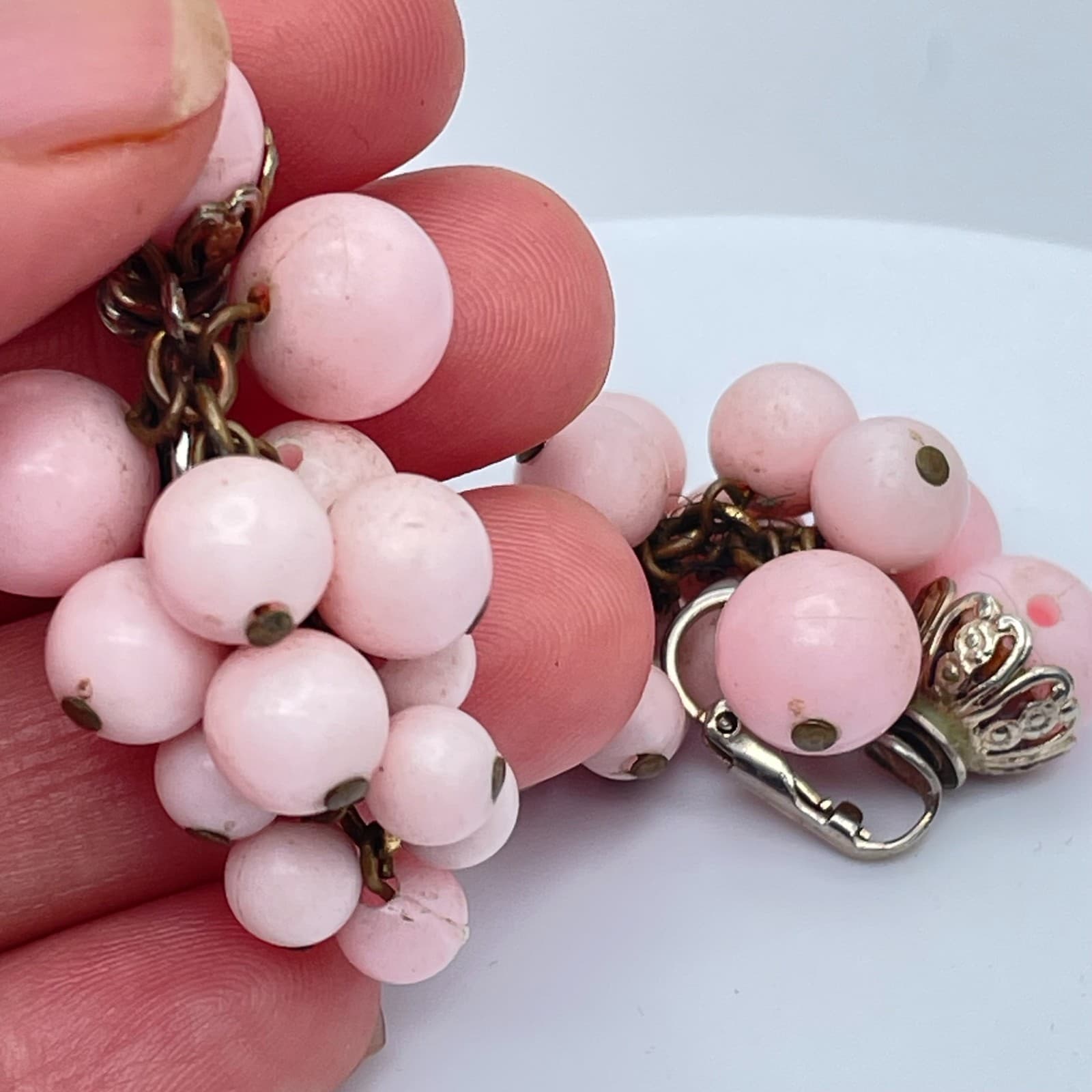 Vintage 50s Pastel Pink Grape Cluster Earrings Mid-Century Fashion Jewelry - Thumbnail 6
