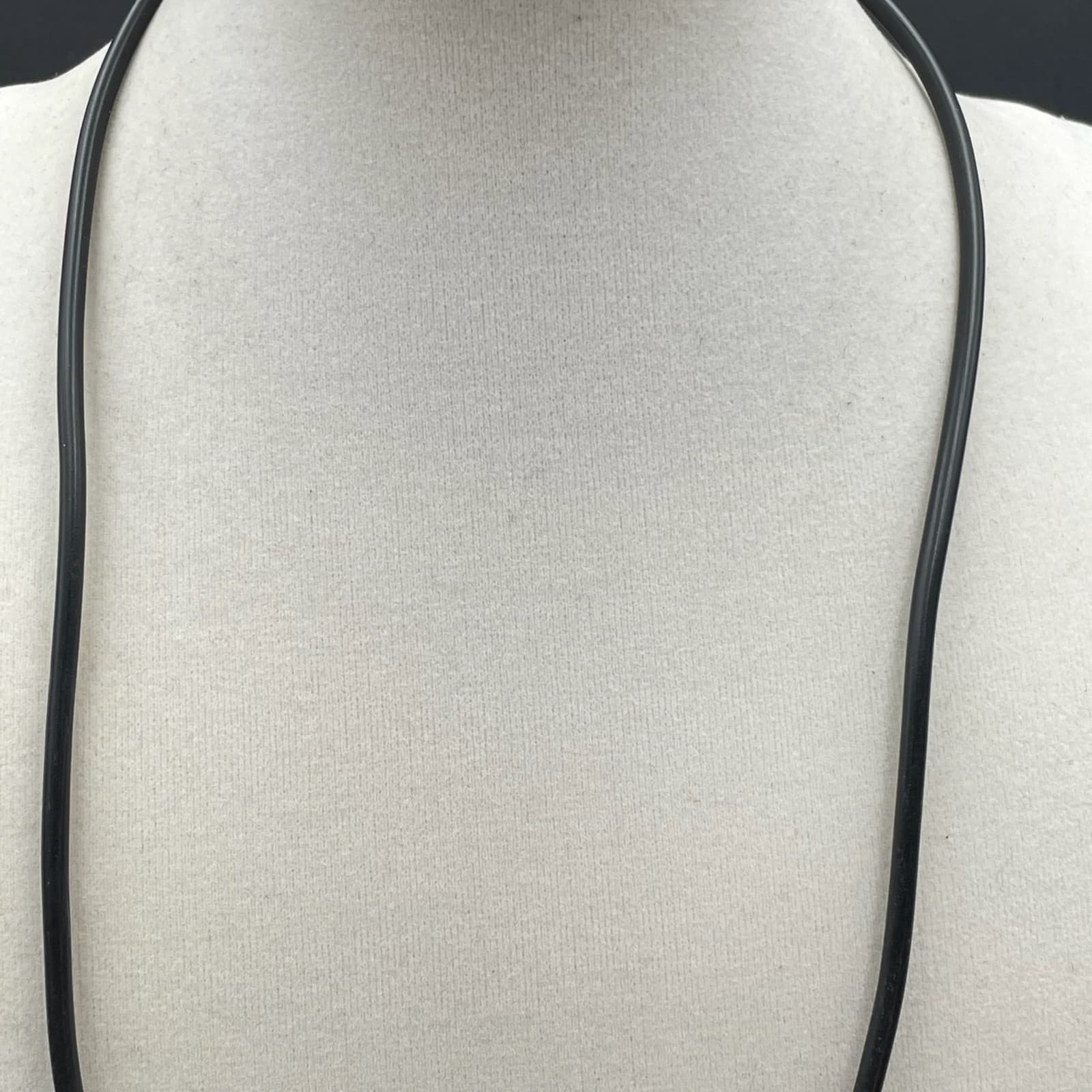 Surfer Style Black Silver-Tone Bone Beads Natural Shark Tooth Pendant Necklace - Thumbnail 5