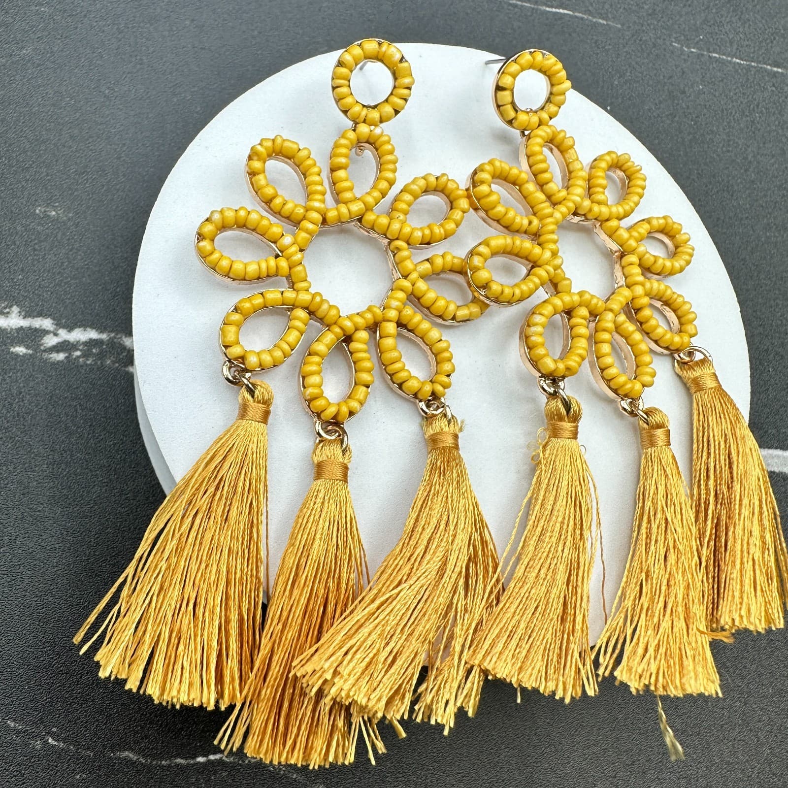 Vintage Women's Yellow Beaded Flower Statement Tassel Beauty Dangle Earrings - Thumbnail 10