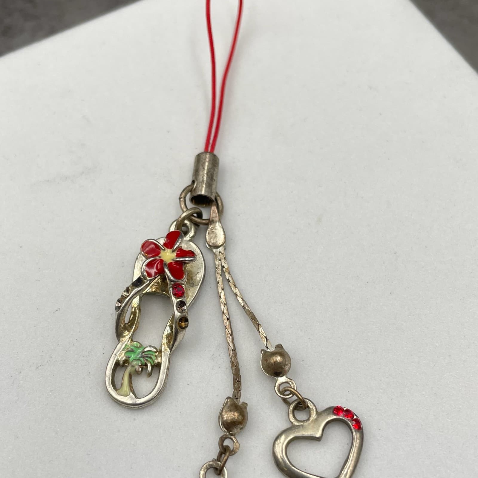 Y2K Silver-Tone Embellished Red Plumeria Flower Heart Dangle Cell Phone Charm - Thumbnail 4