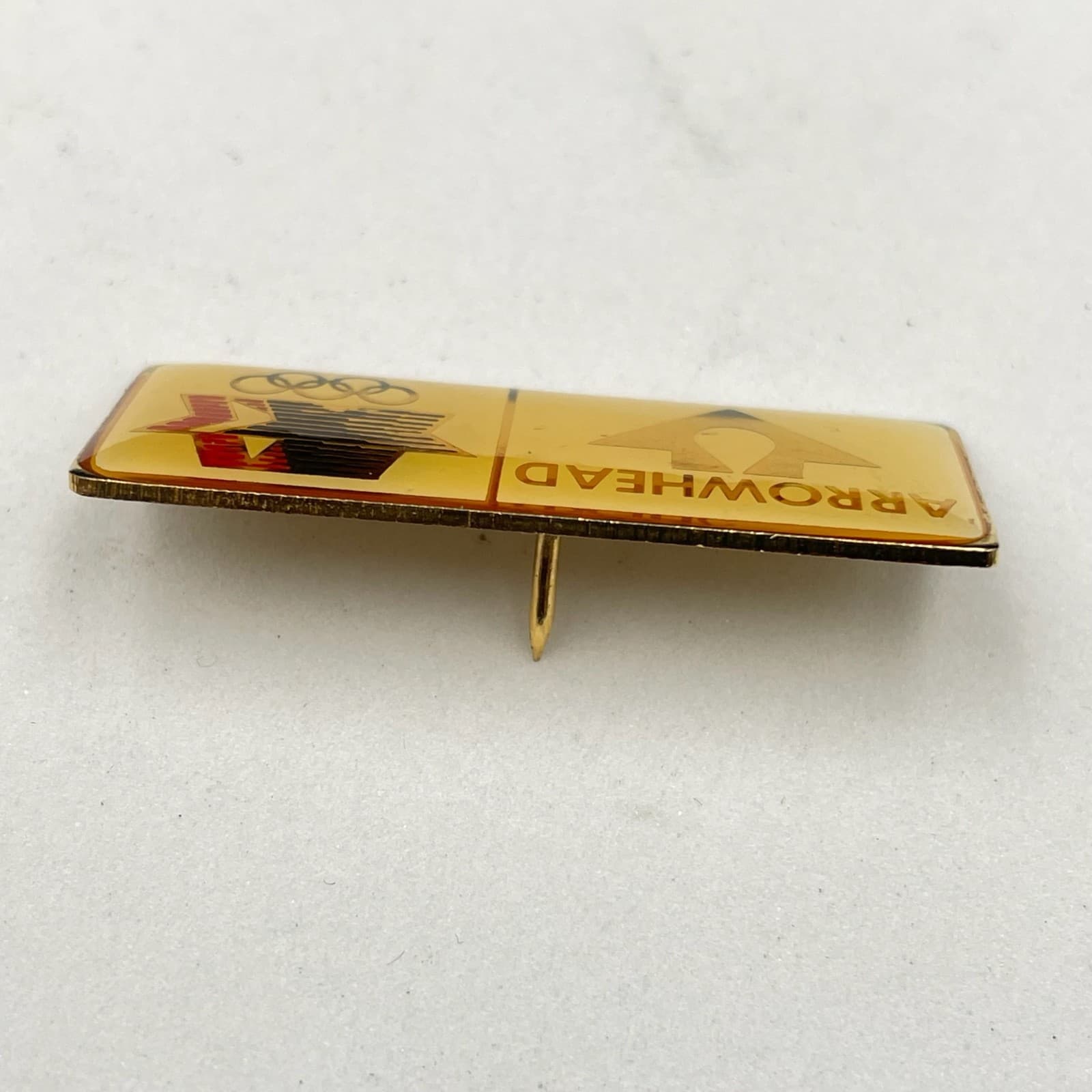 Vintage 1980 LAOLY Arco Olympics Classic Gold-Tone Arrowhead Water Lapel Pin - Thumbnail 6