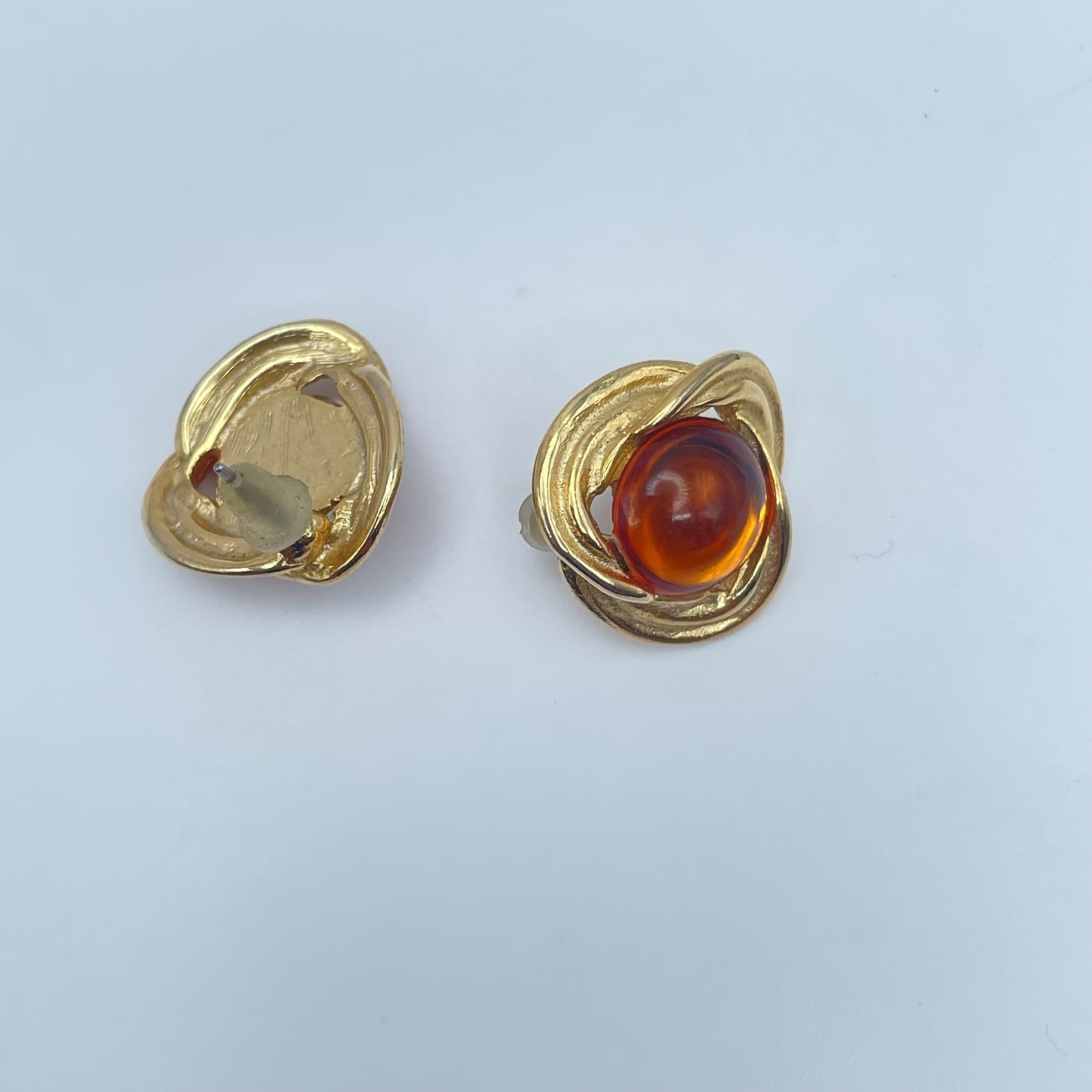 Vintage 90s Amber Cabochon Gold Tone Stud Earrings Women's Classic Jewelry - Thumbnail 2