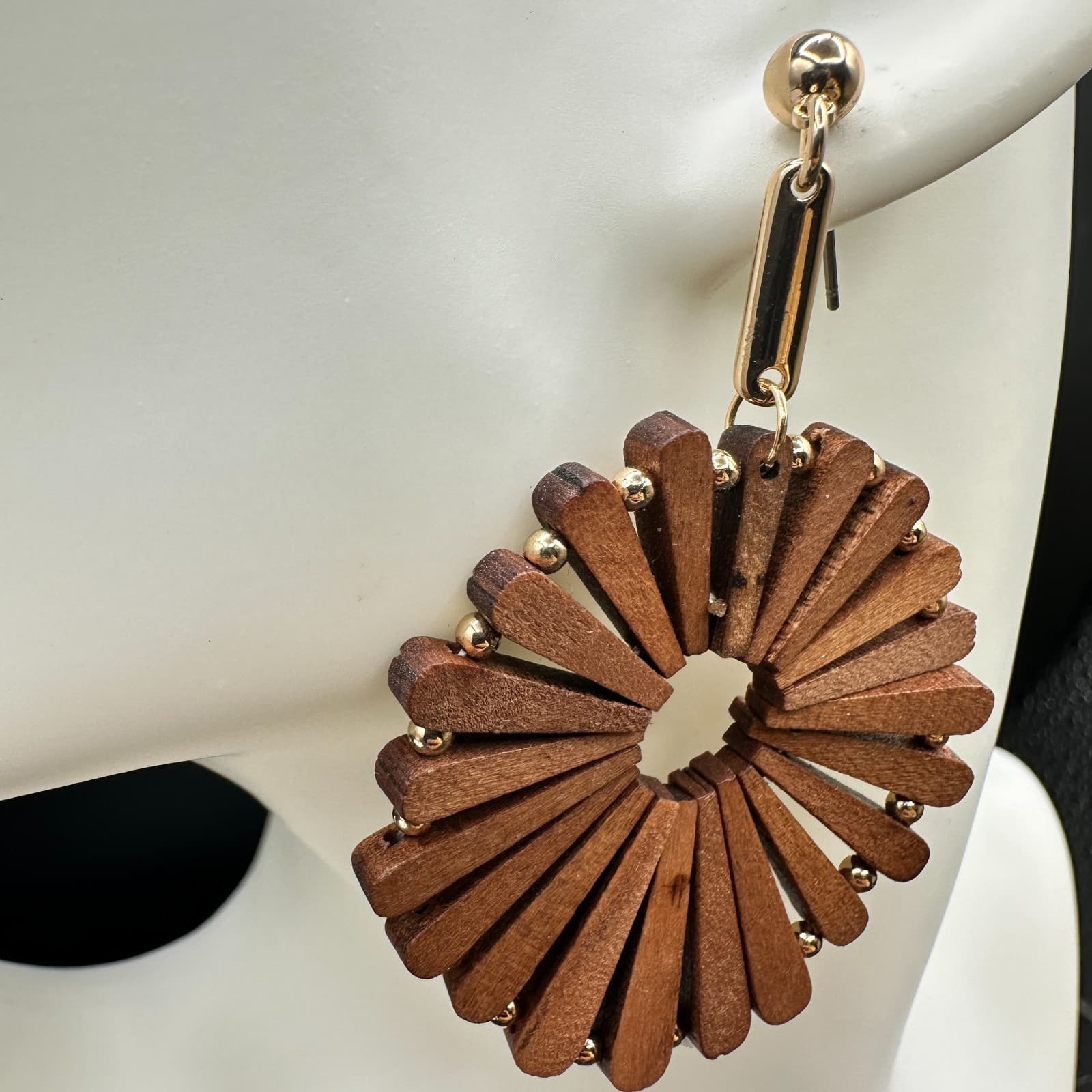 Vintage Handmade Women's Brown Wooden Windmill Dangle/Drop Earrings - Thumbnail 5