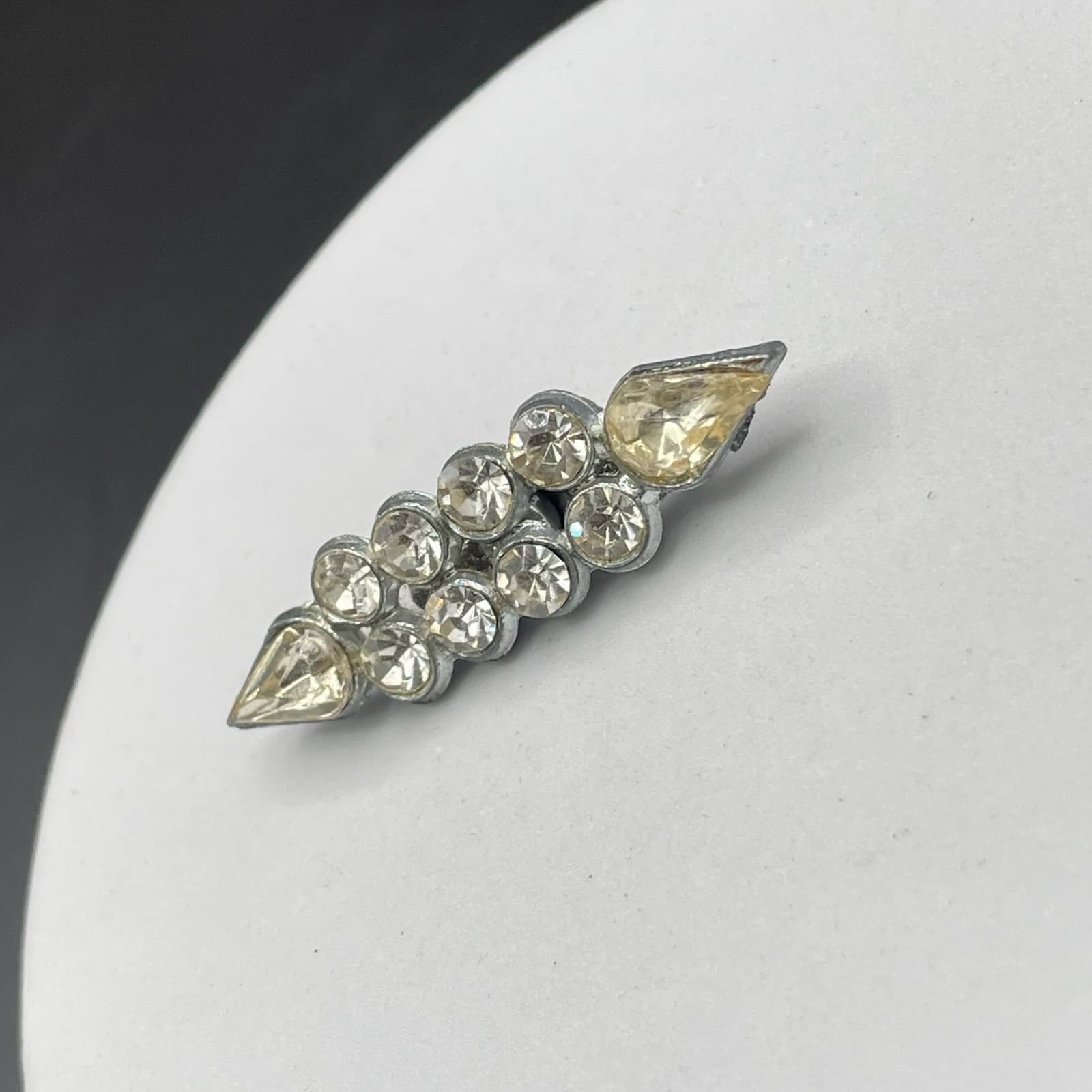 Vintage Rhinestone Bar Brooch w/ Clear Round & Teardrop Stones - Thumbnail 4