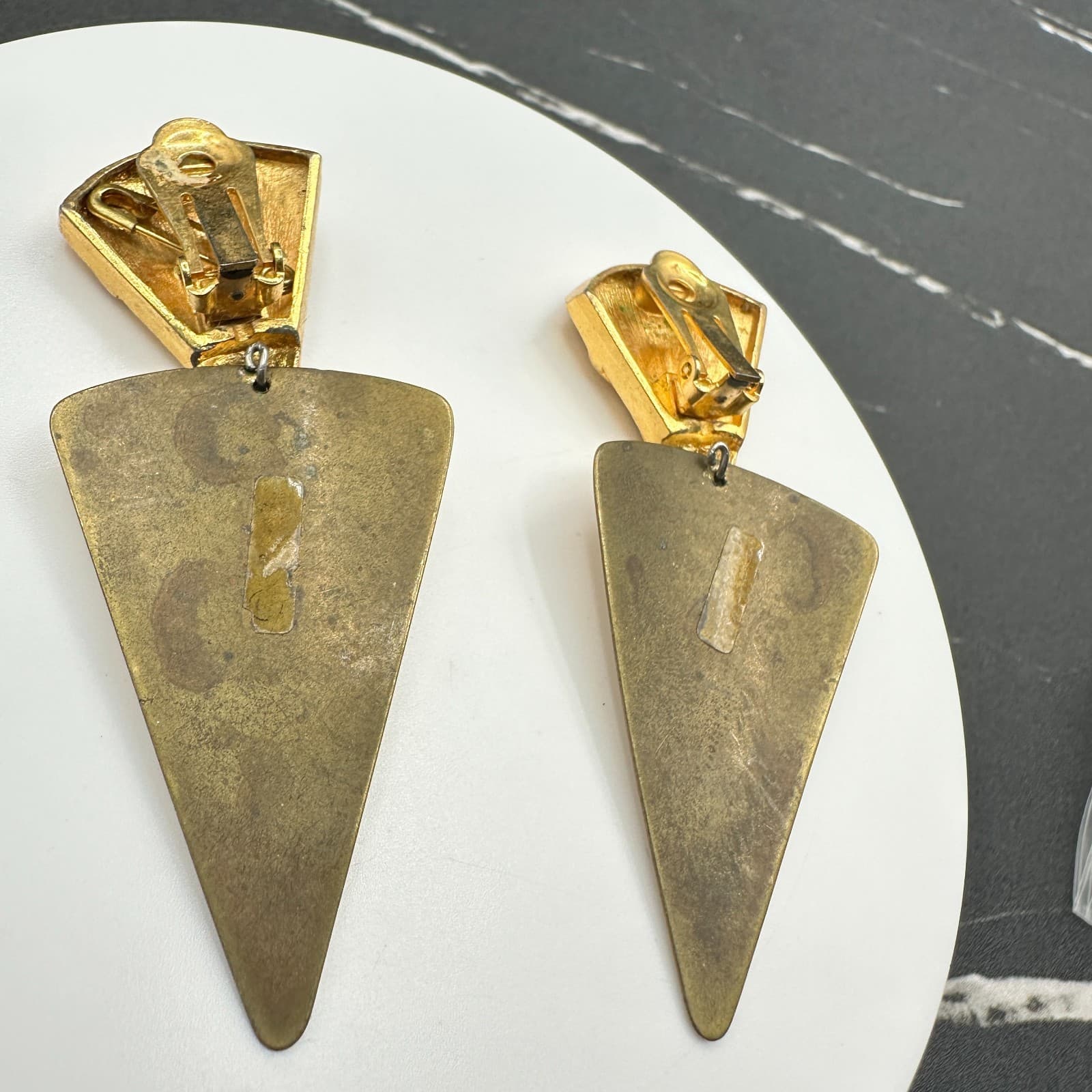 Vintage Women's Long Gold Tone Shoulder Duster Cream Enamel Dangle/Drop Earrings - Thumbnail 5