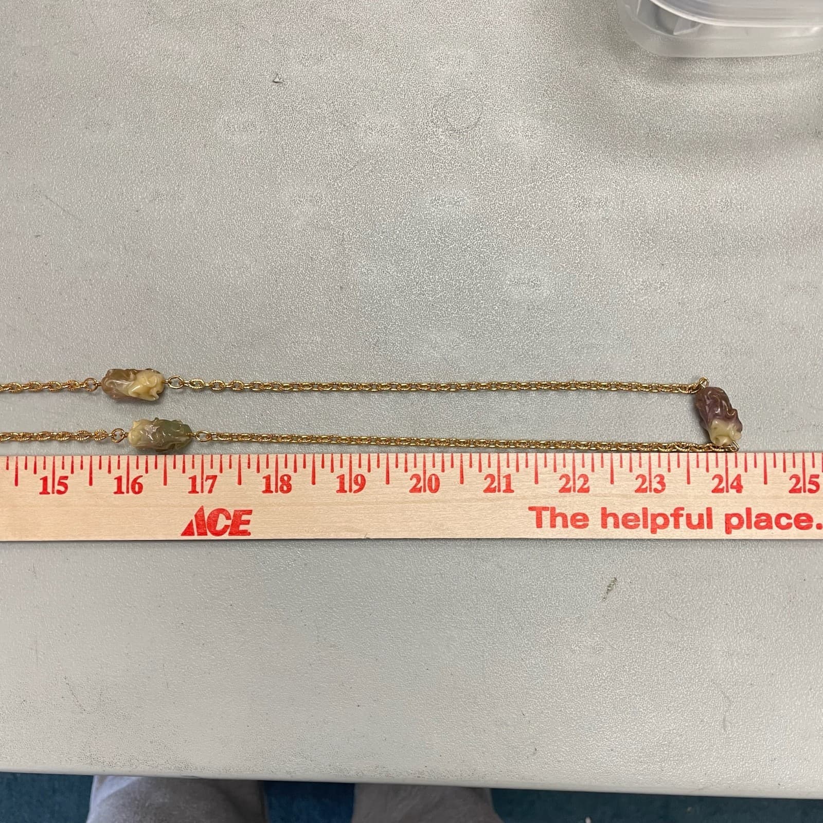 VTG Gold-Tone Hammered Victorian Carved Jadeite Double-Strand Station Necklace - Thumbnail 14