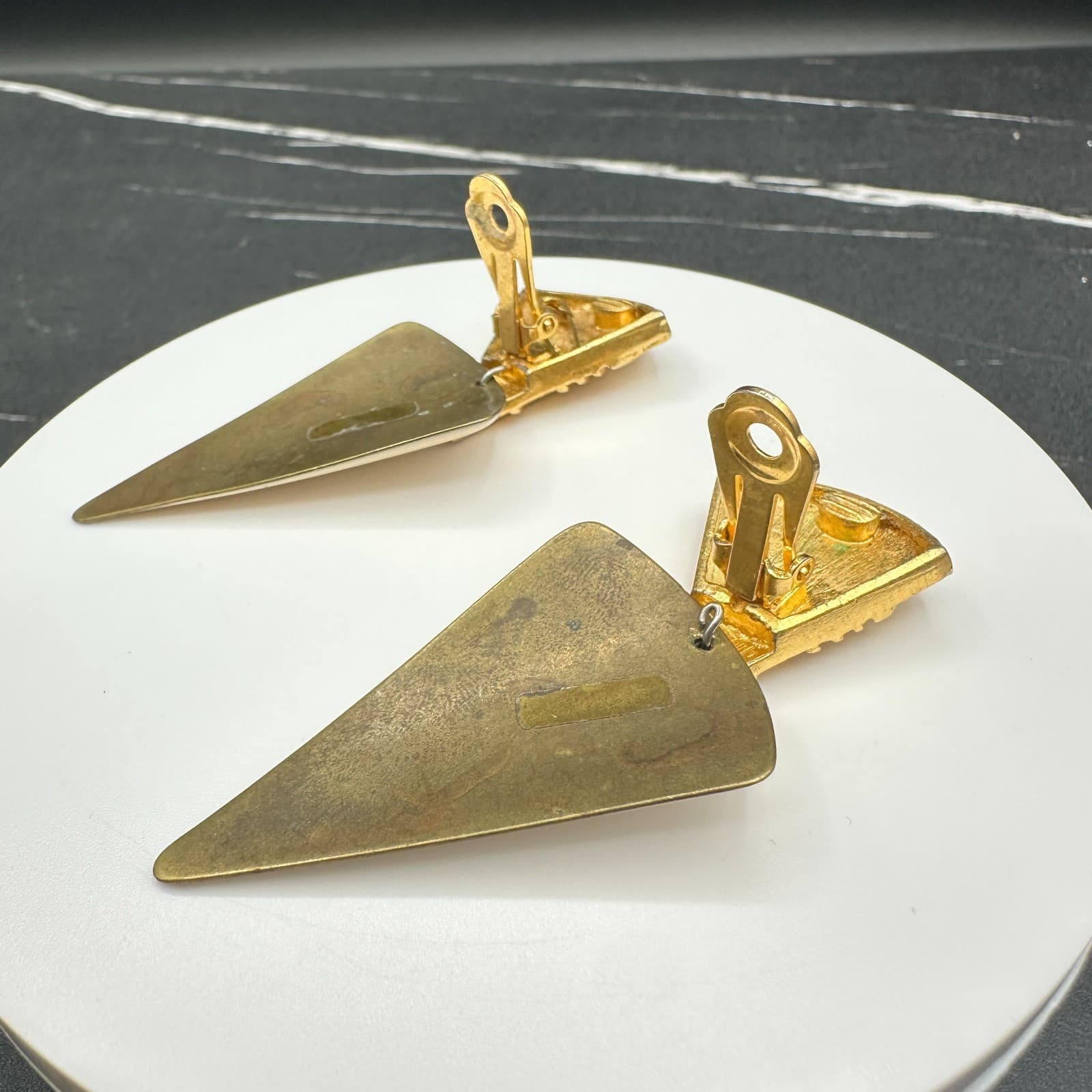 Vintage Women's Long Gold Tone Shoulder Duster Cream Enamel Dangle/Drop Earrings - Thumbnail 6