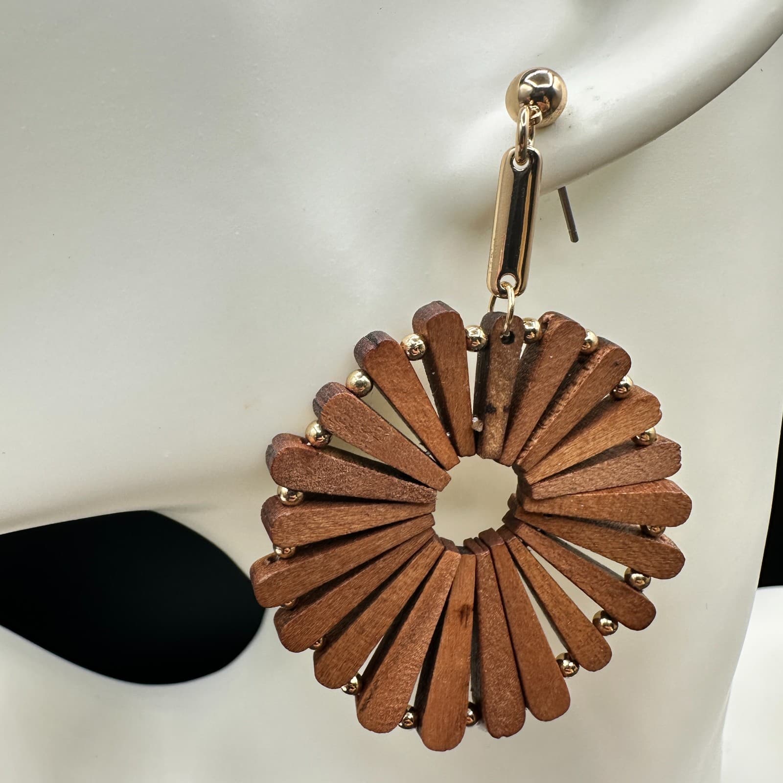 Vintage Handmade Women's Brown Wooden Windmill Dangle/Drop Earrings - Thumbnail 4