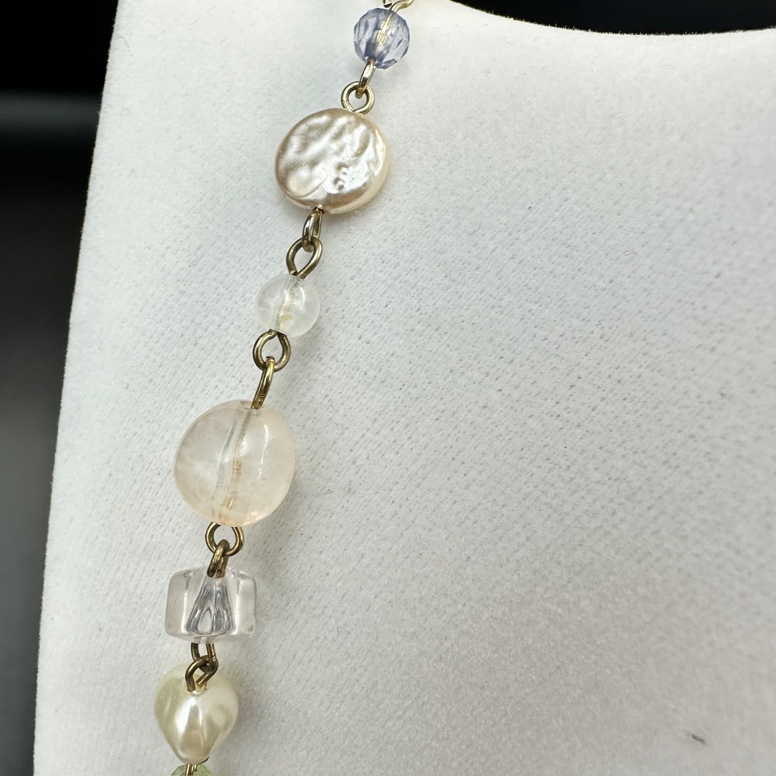 Cookie Lee Gold-Tone Mother-of-Pearl Beaded Fashion Modern Link Chain Necklace - Thumbnail 5