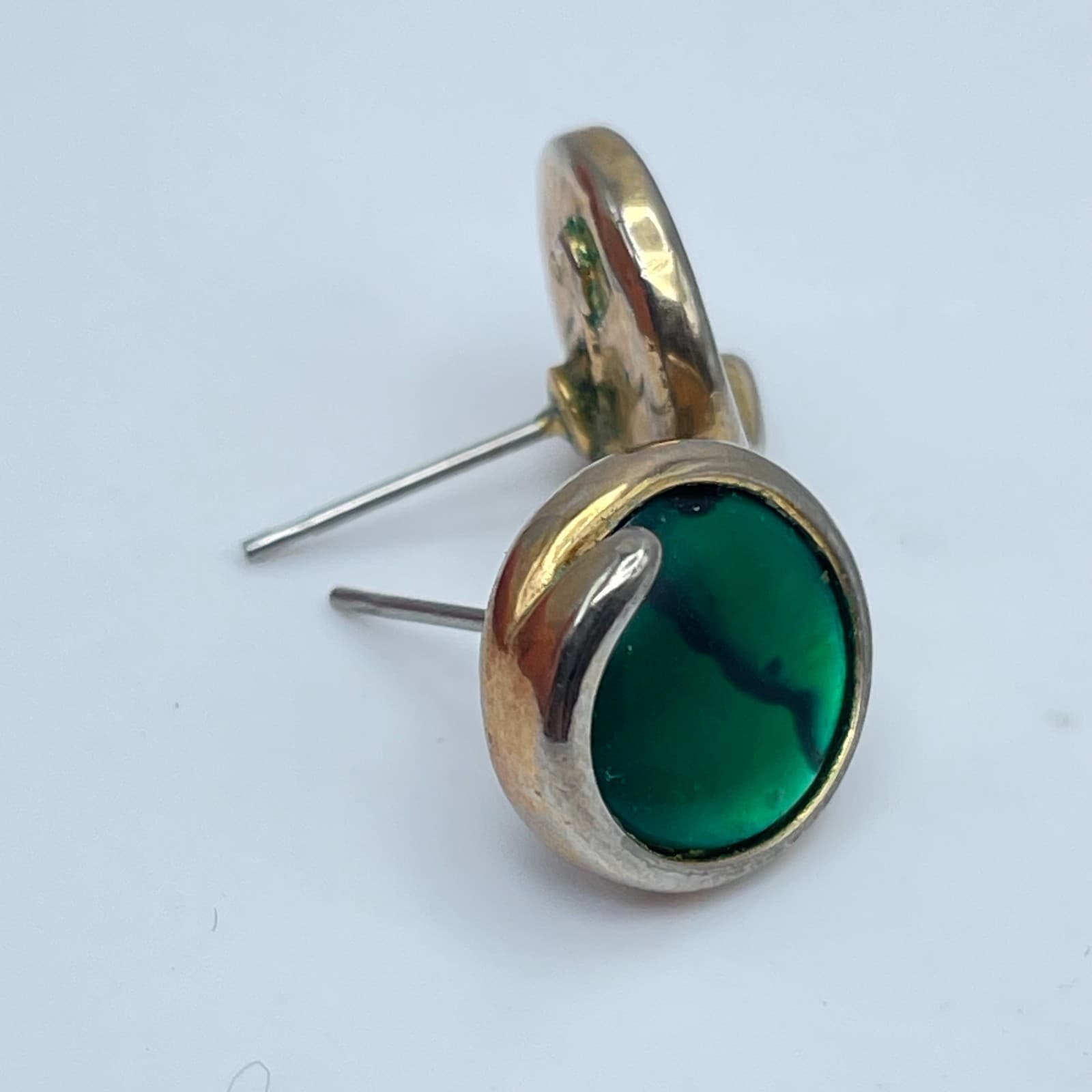 Vintage Y2K Green Stone Cabochon Silver Tone Stud Earrings Boho Women's Jewelry - Thumbnail 7