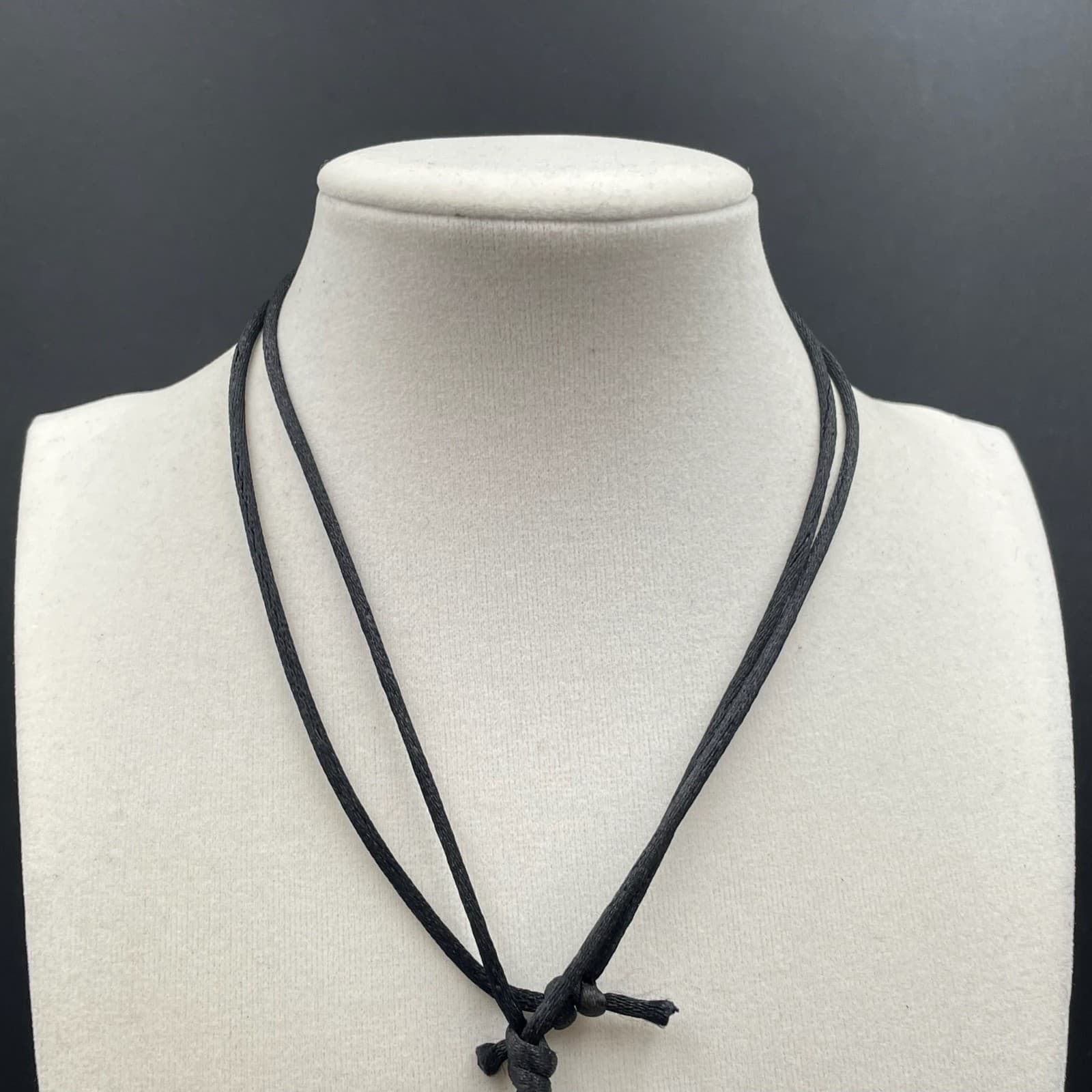 Classic Fashion Wire-Wrapped Banded Black Agate Rounds Pendant Cord Necklace - Thumbnail 5