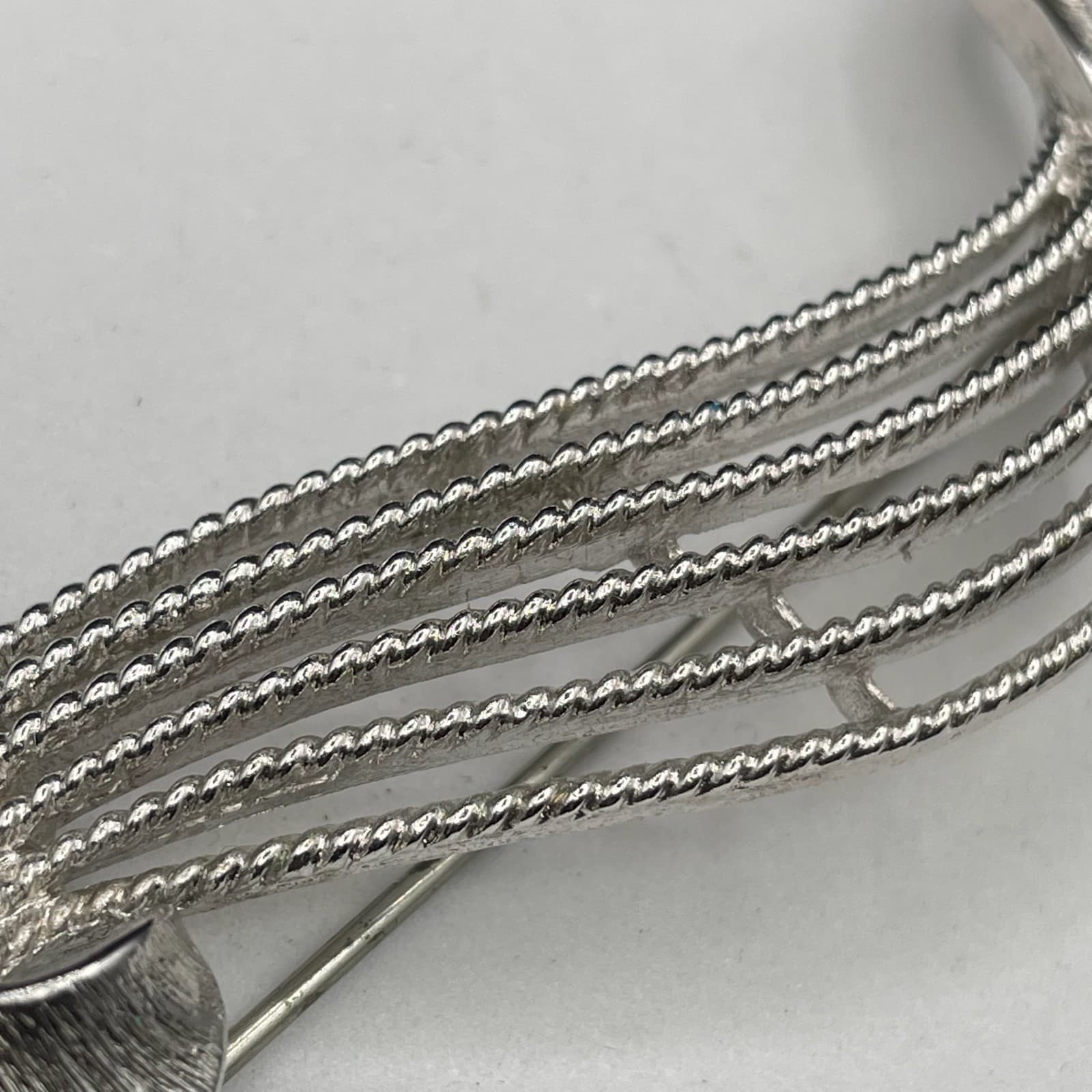 Silver Tone Ribbon Swirl Brooch Textured Layered Vintage Style - Thumbnail 7