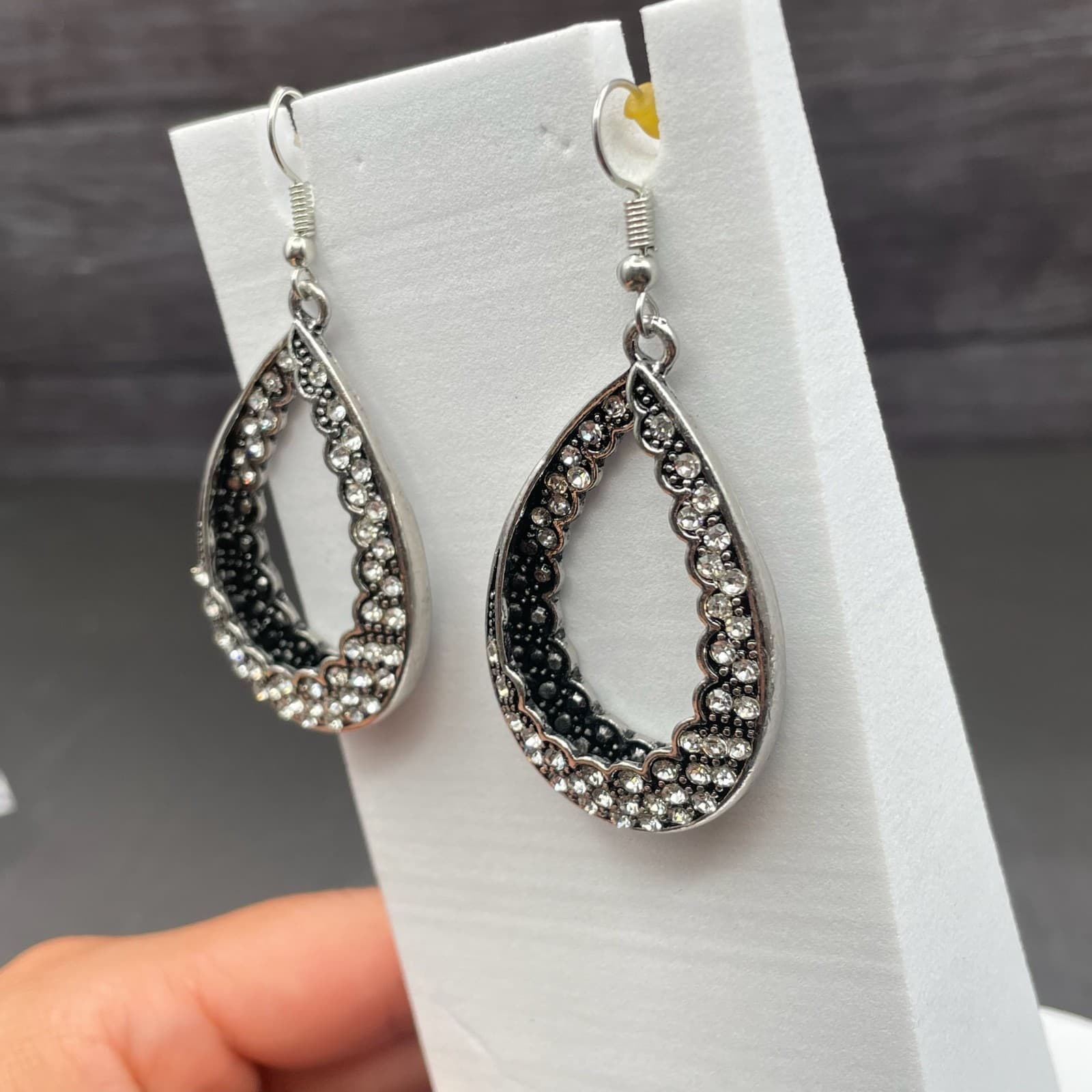 Silver Tone Rhinestone Teardrop Dangle Earrings Vintage Glam Style - Thumbnail 3