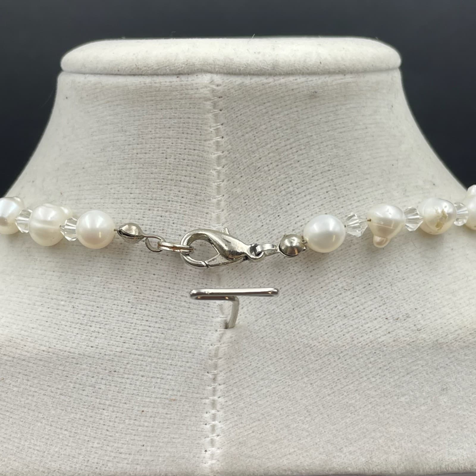 Artisan White Blue Faceted Bicone Crystals Freshwater Pearl Beaded Necklace - Thumbnail 5