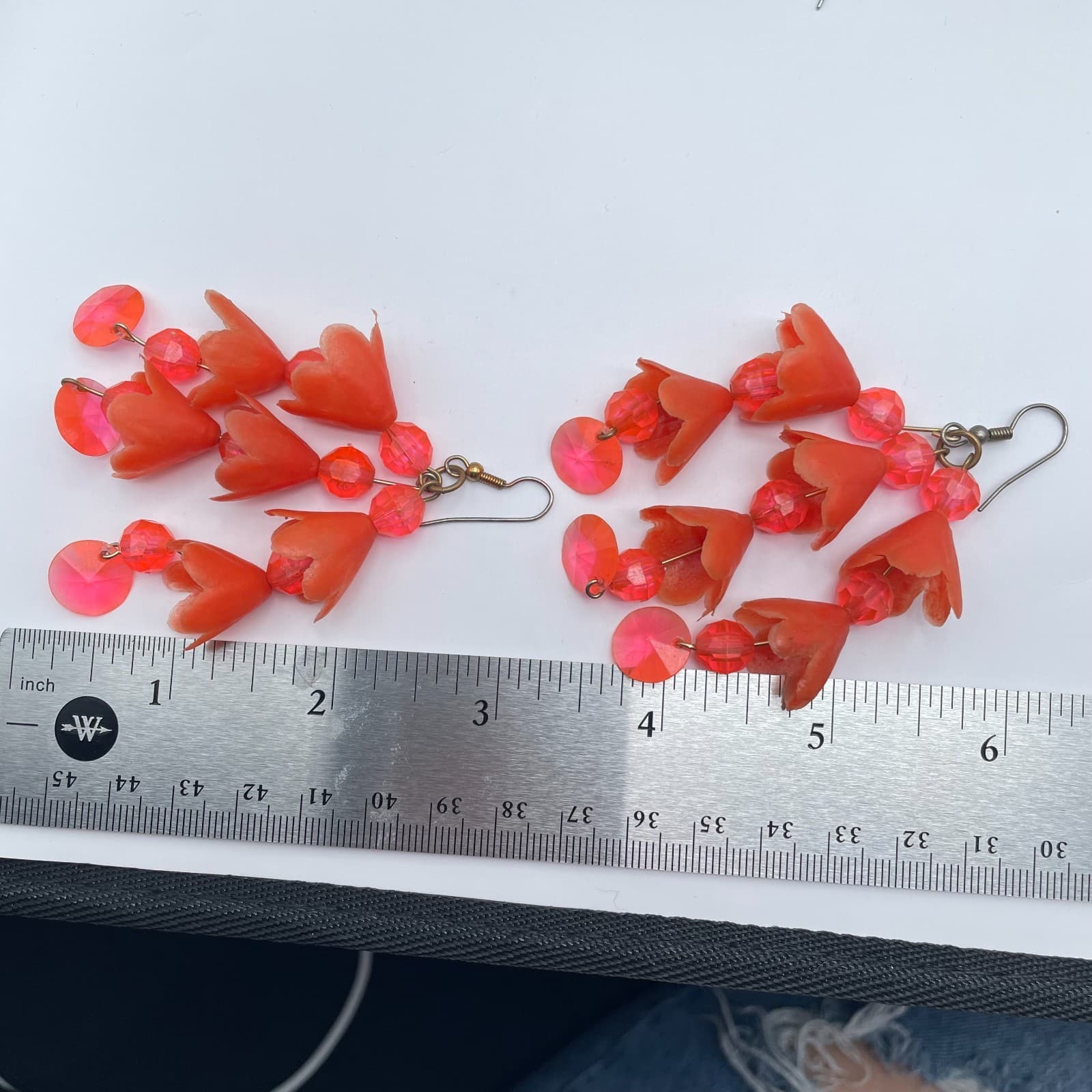 Vintage 90s Pink Resin Beaded Floral Dangle Earrings Women's Classic Jewelry - Thumbnail 7