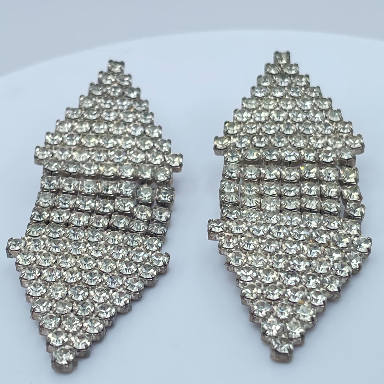 Vintage 90s Clear Rhinestone Silver Tone Dangle Earrings Women's Classic Jewelry - Thumbnail 8