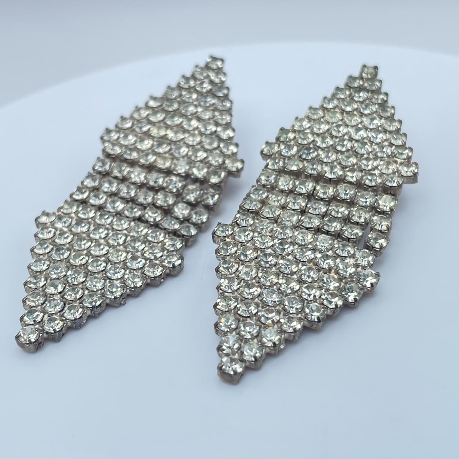 Vintage 90s Clear Rhinestone Silver Tone Dangle Earrings Women's Classic Jewelry - Thumbnail 4
