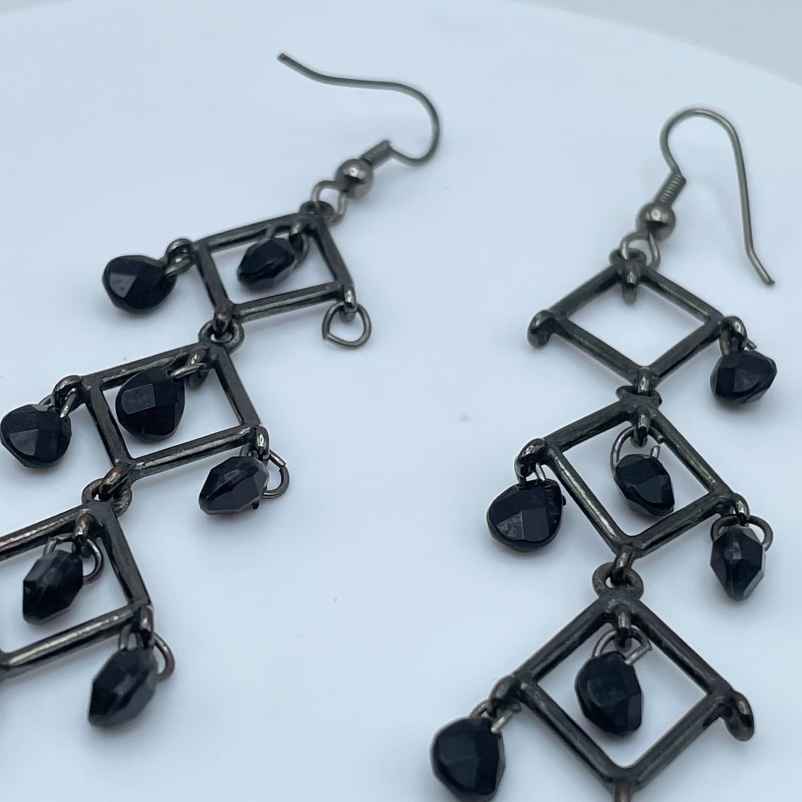 Vintage 90s Black Geometric Drop Beaded Dangle Earrings Women's Classic Jewelry - Thumbnail 4